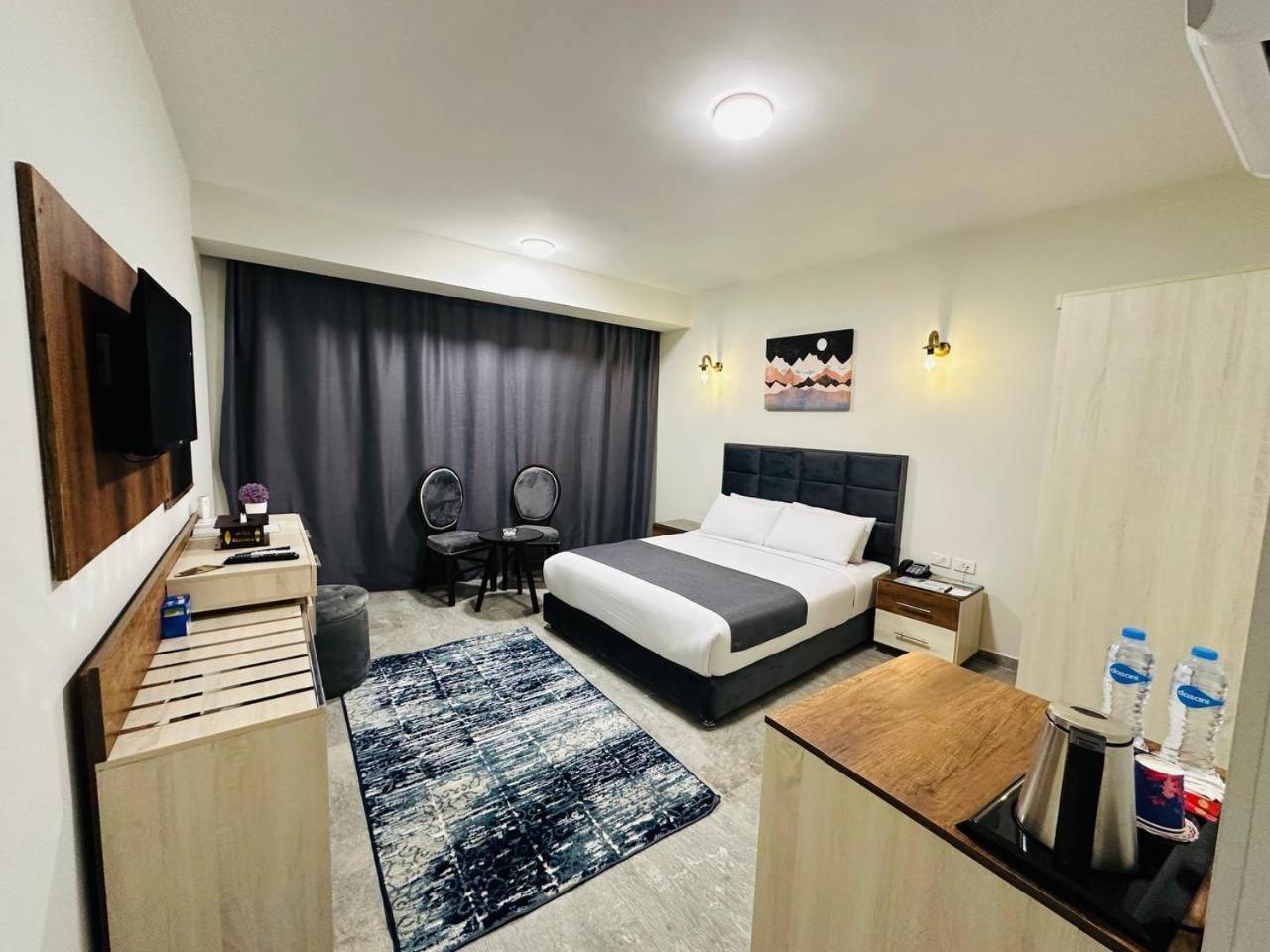 Suite with River View photo 2
