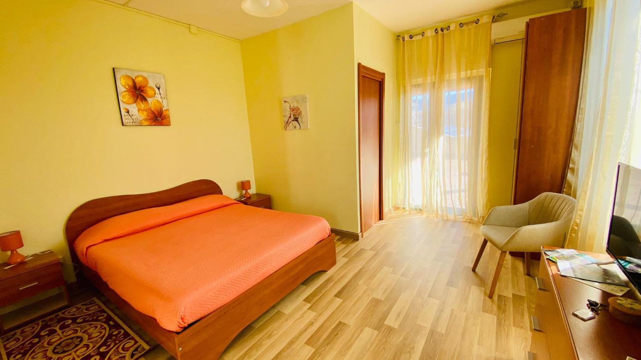 Double Room with Terrace - Photo 1