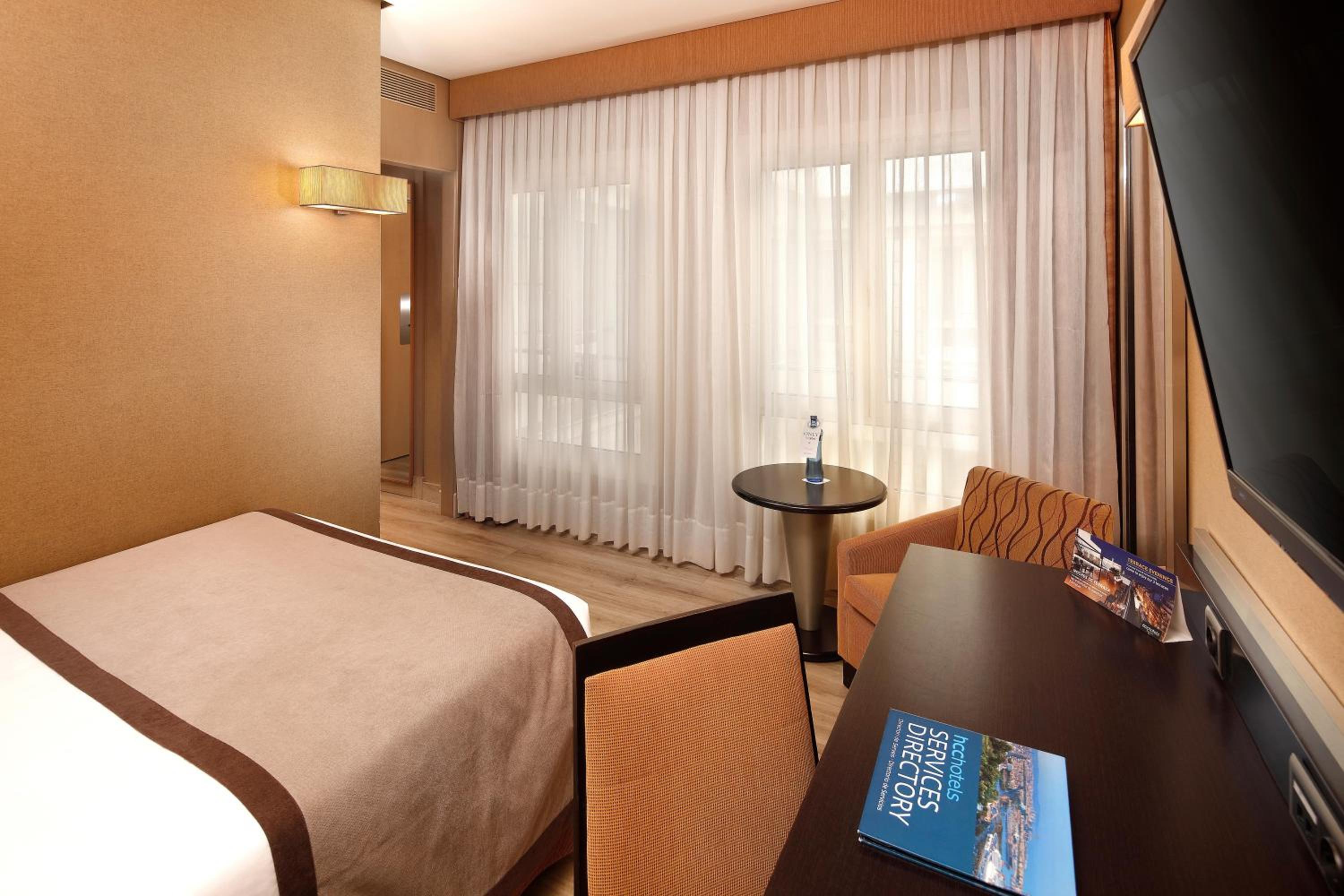 Twin Room (1 Adult) photo 2