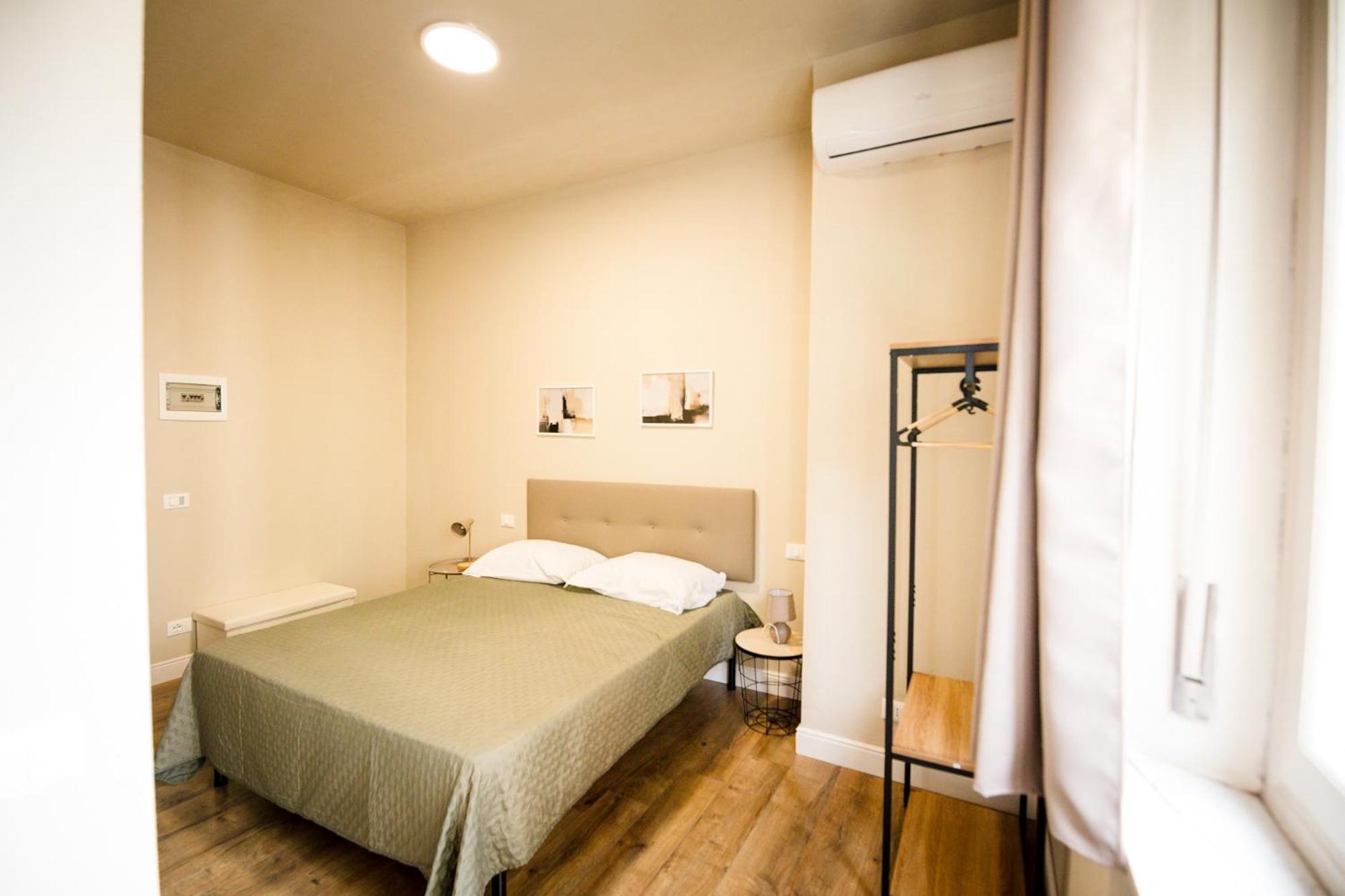 Double Room with Private Bathroom photo 3