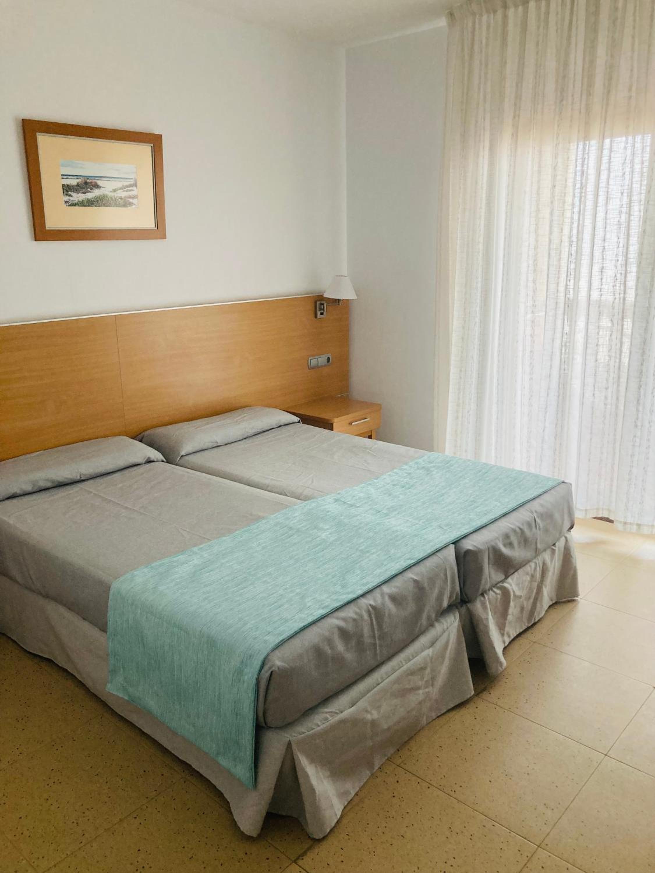 Double Room with Sea View - Photo 1