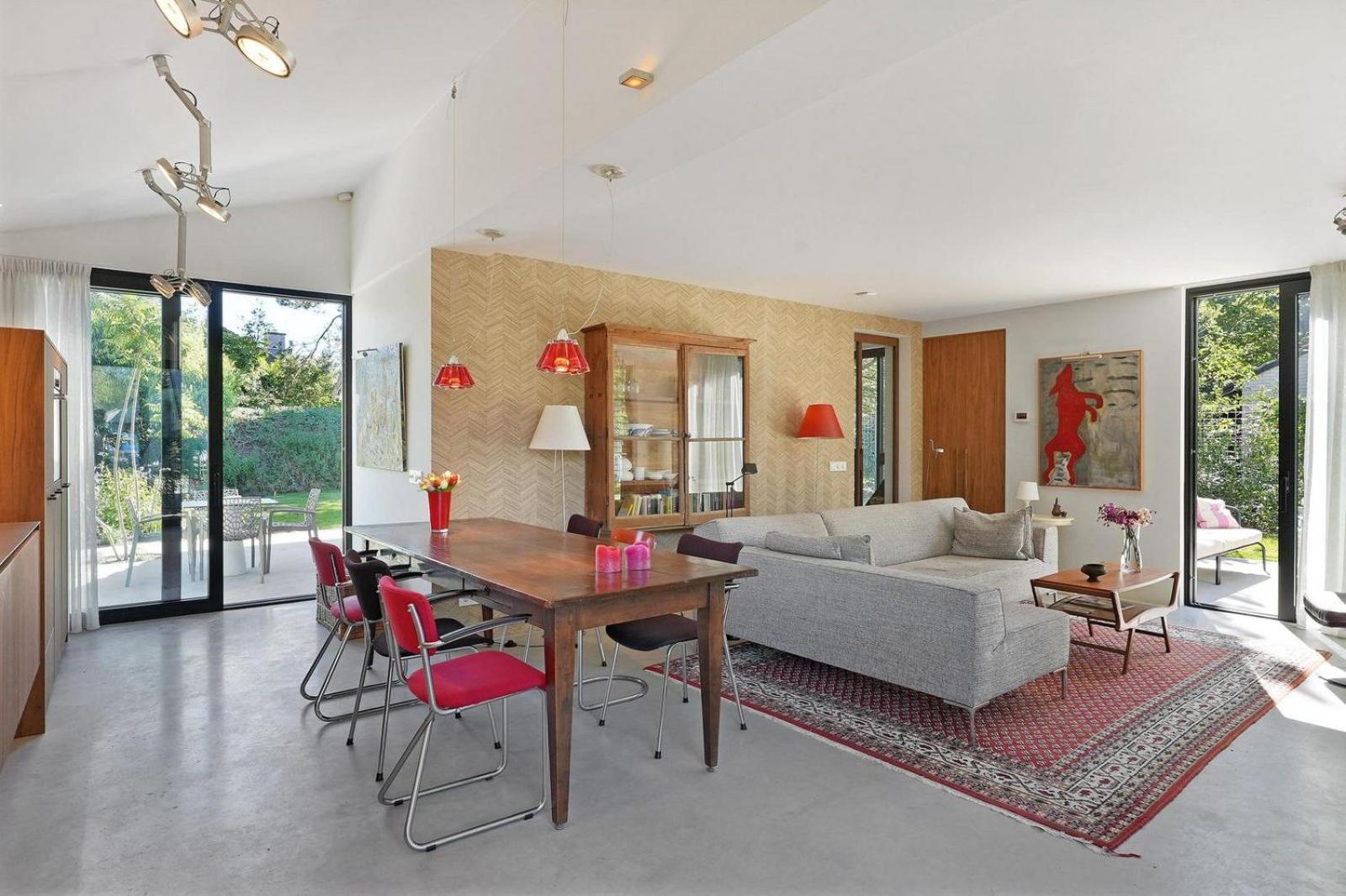 Three-Bedroom House photo 1