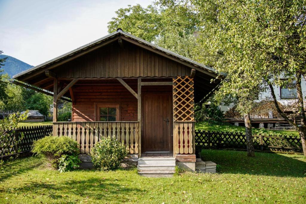 Three-Bedroom House photo 3