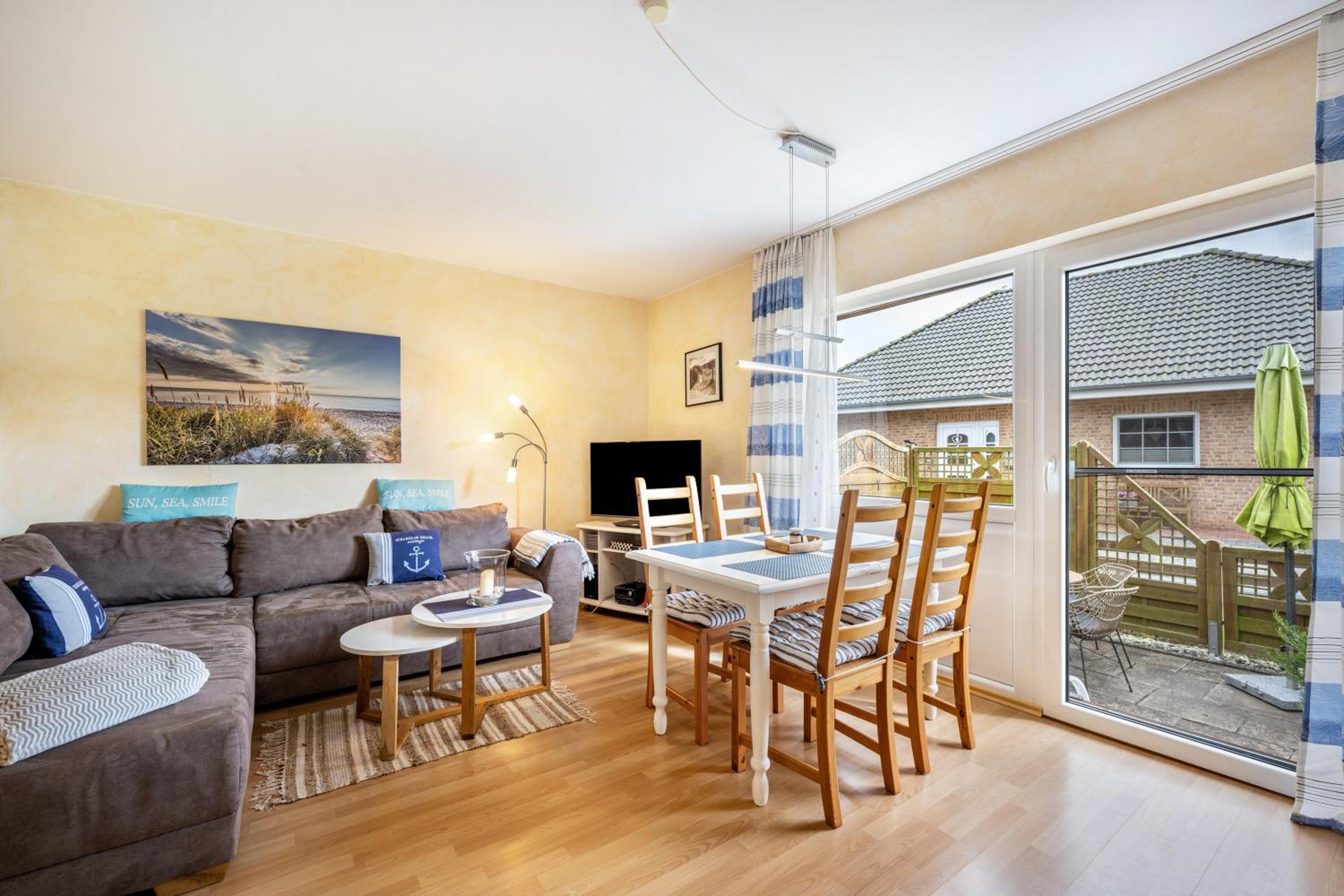 Two-Bedroom Deluxe Apartment with Garden View photo 1