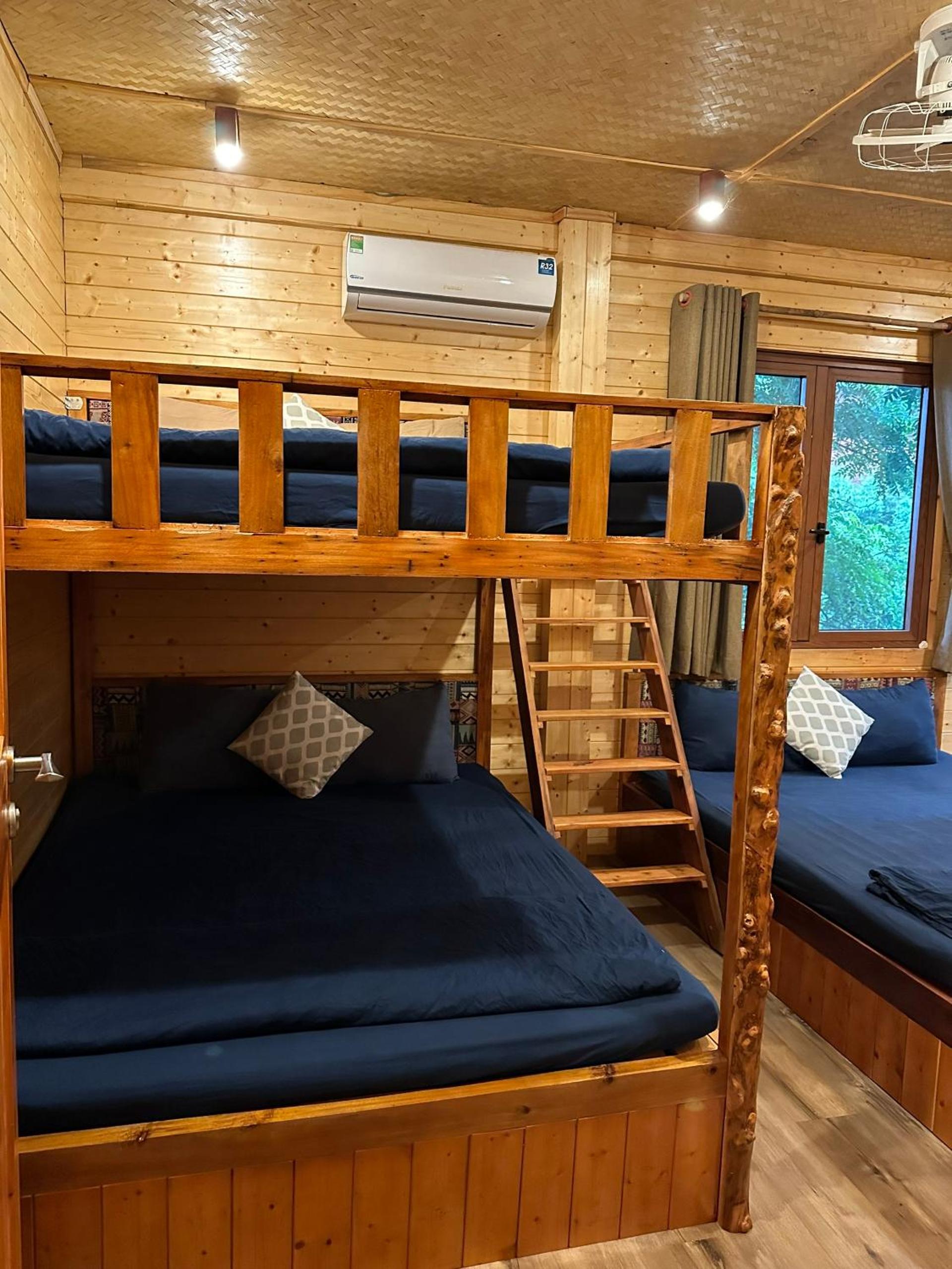 Mixed Dormitory Room photo 3