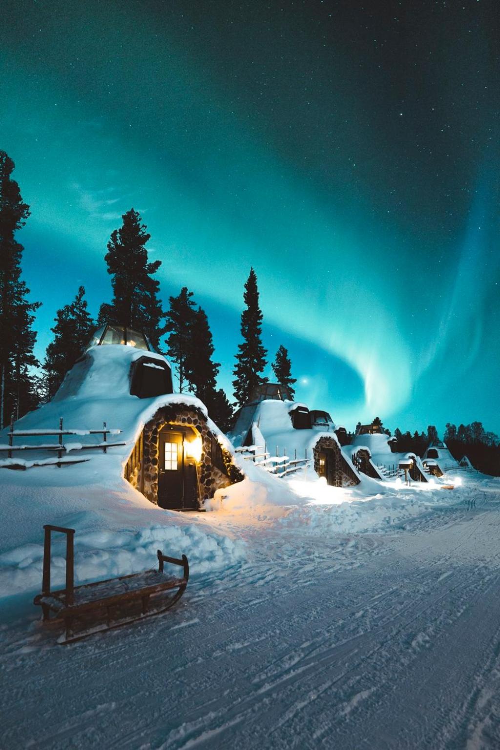 Kammi Glass Igloo Suite photo 1