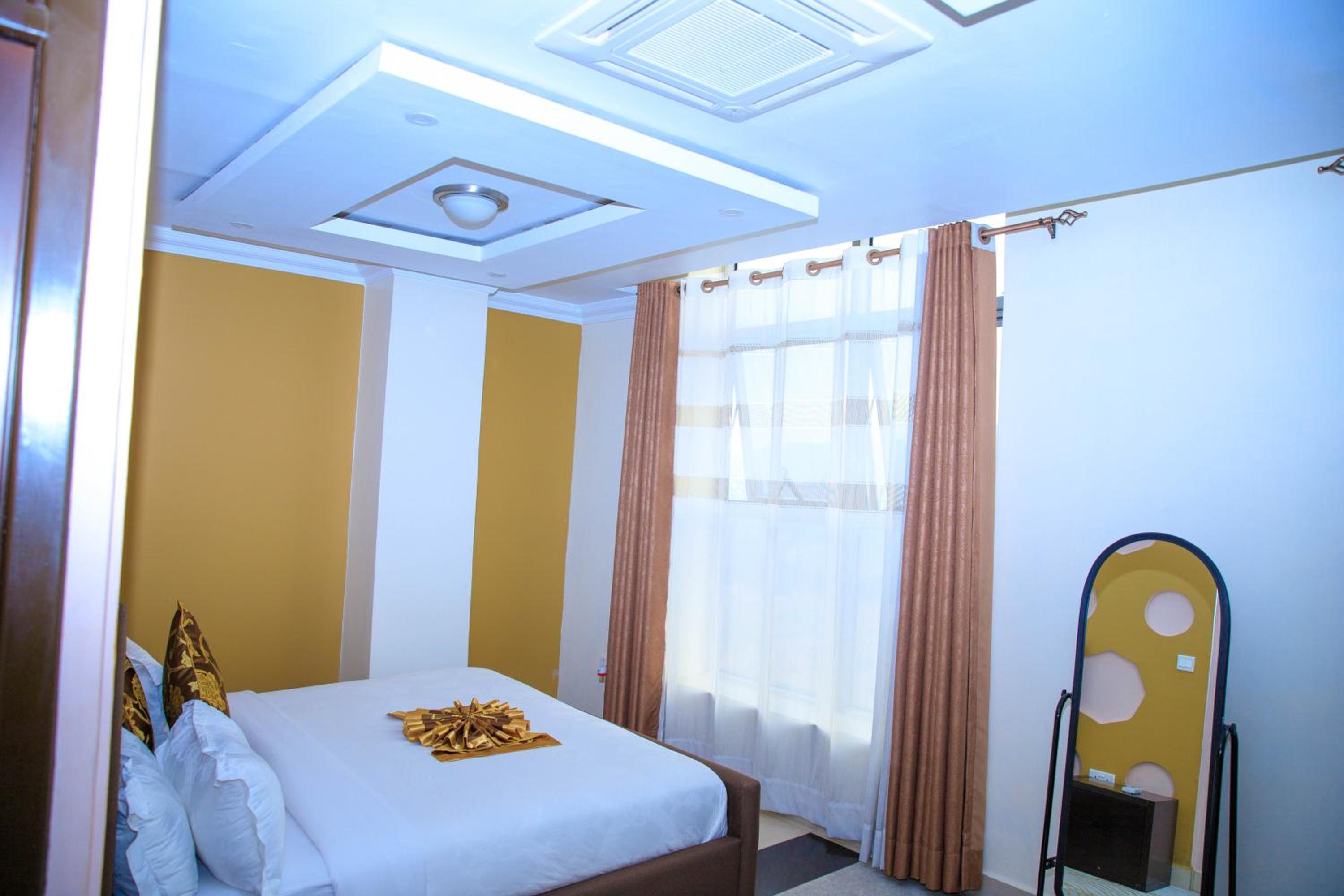 Two-Bedroom Apartment with City View photo 1