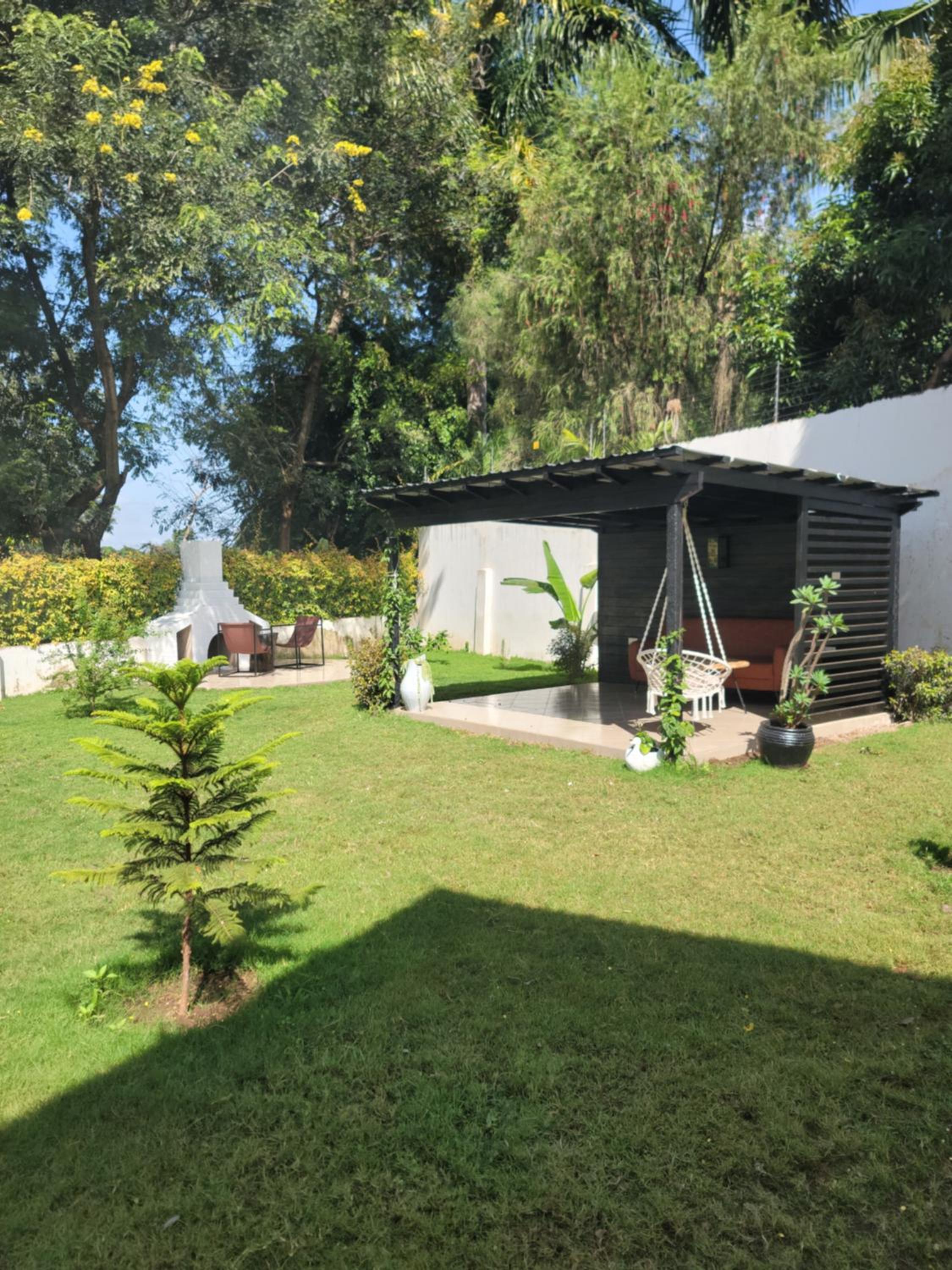 Deluxe Double or Twin Room with Garden View