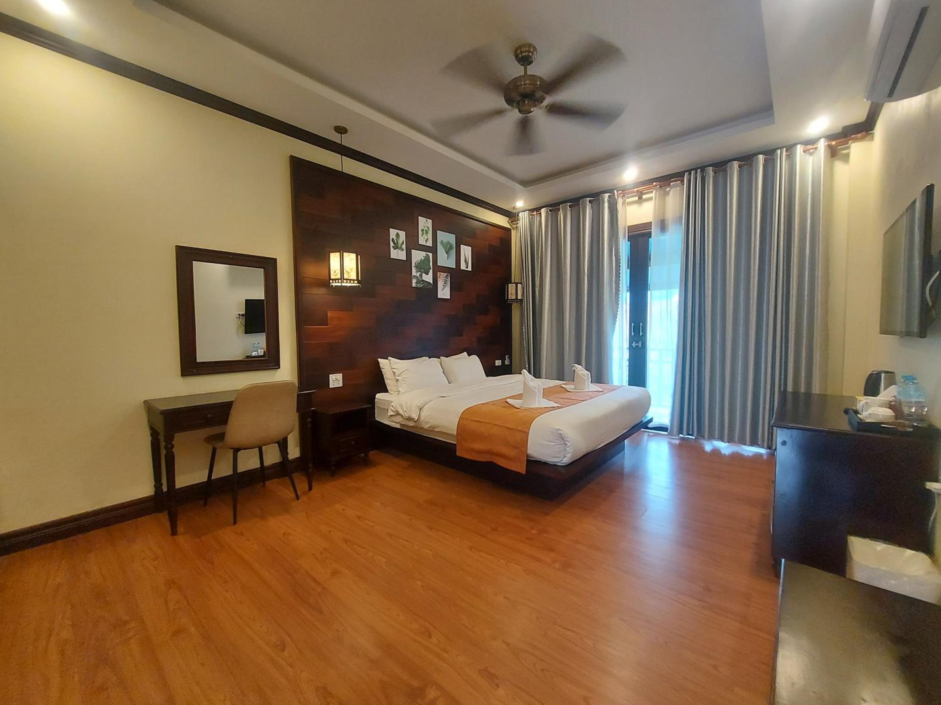 Double Room with Pool View photo 1