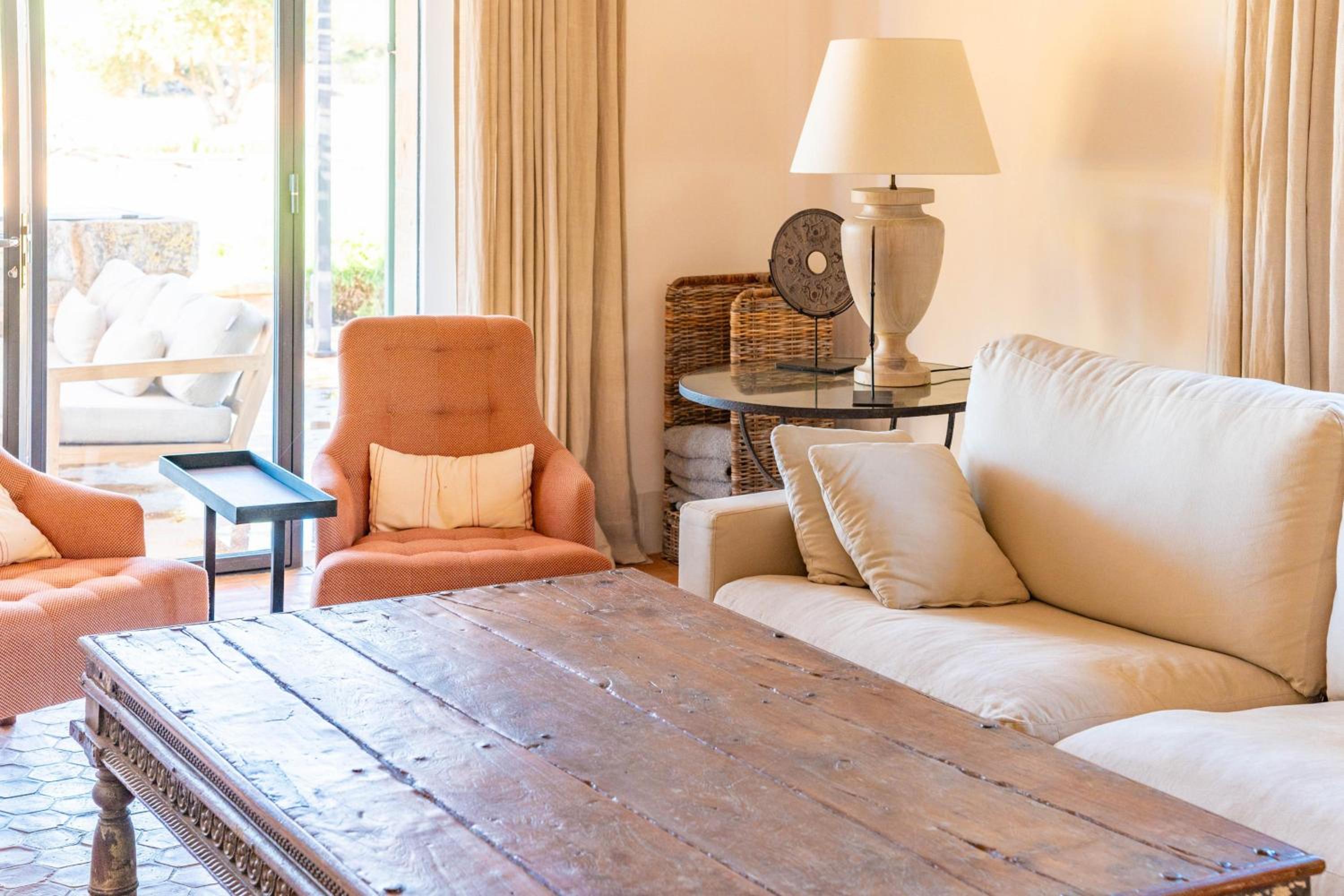 Villa de Cuatro Habitaciones