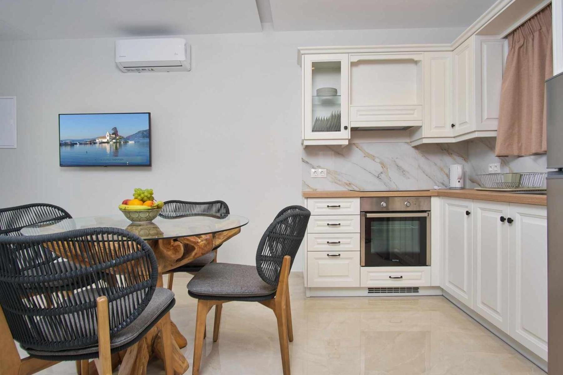 One-Bedroom Villa photo 2