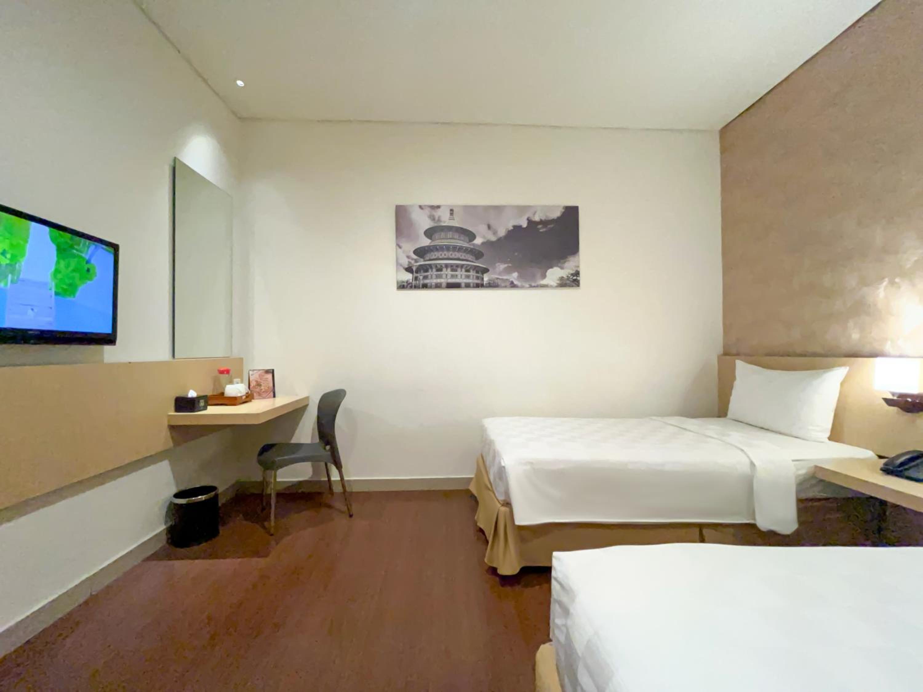 Superior Twin Room photo 3