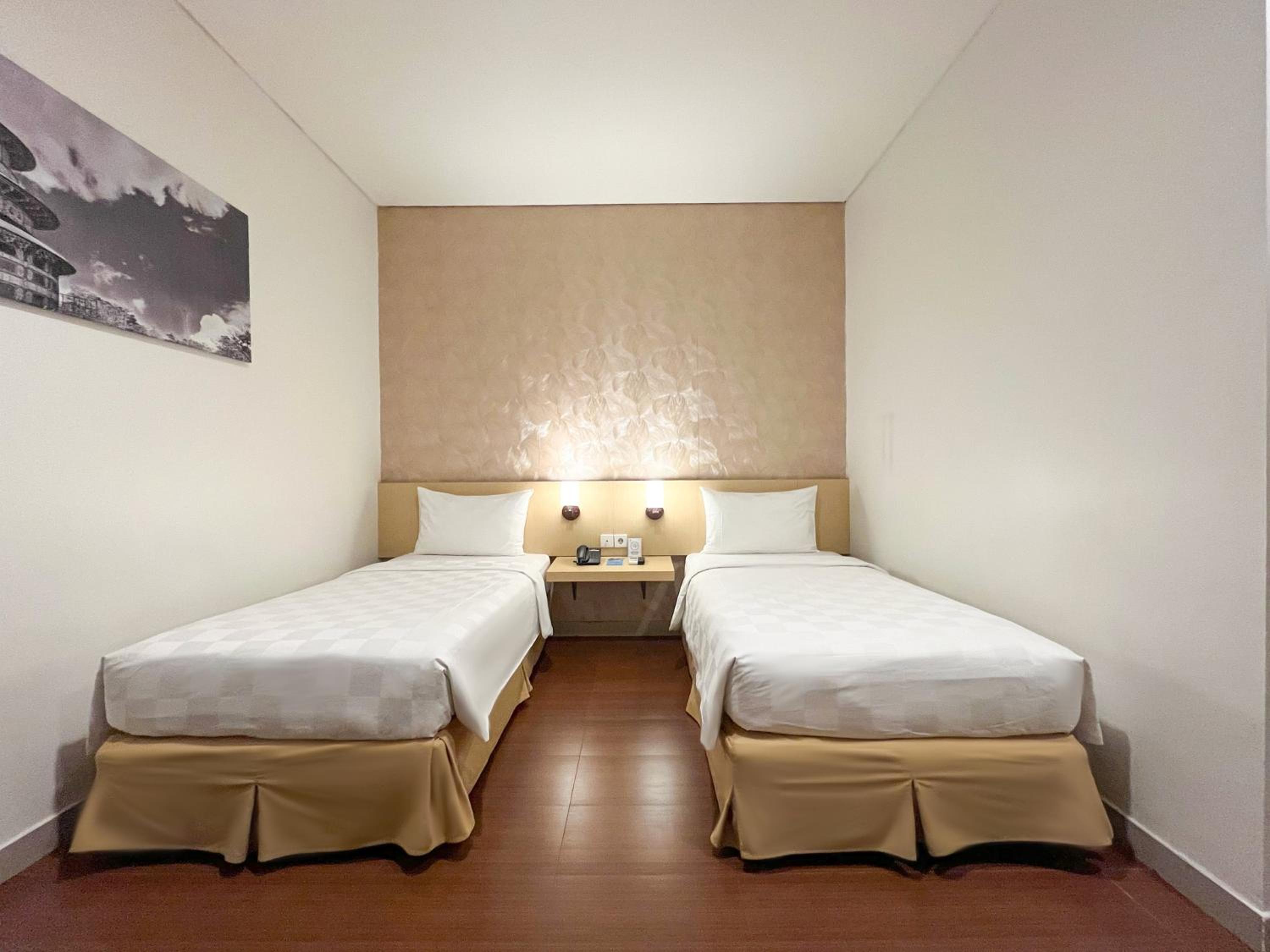 Superior Twin Room photo 2