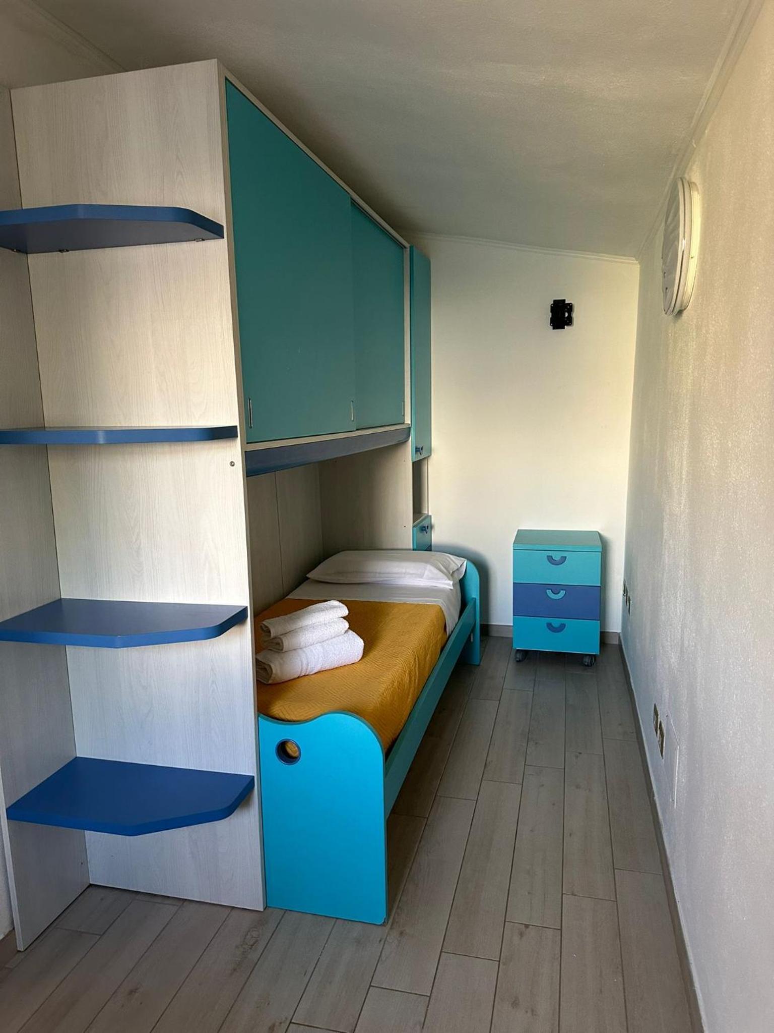 Three-Bedroom House photo 2