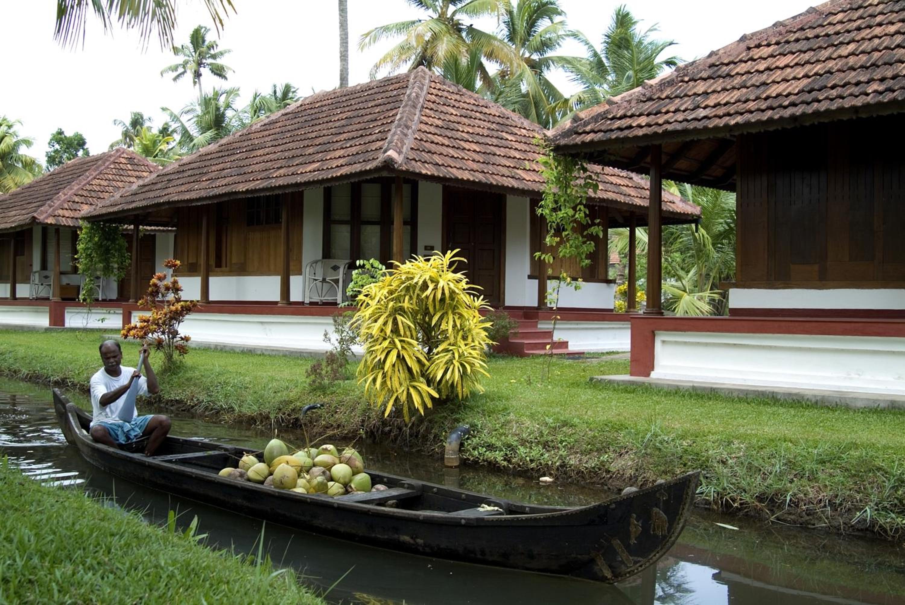 Heritage Bungalow – Complimentary one-hour Sunset cruise (subject to weather conditions) photo