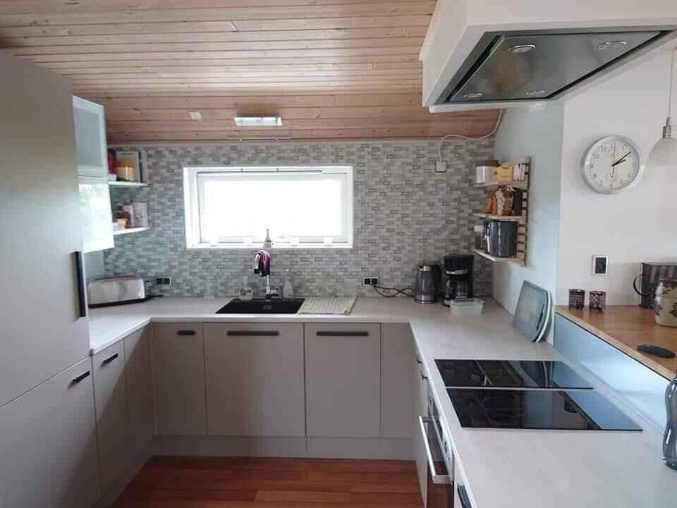 Two-Bedroom Holiday Home photo 2
