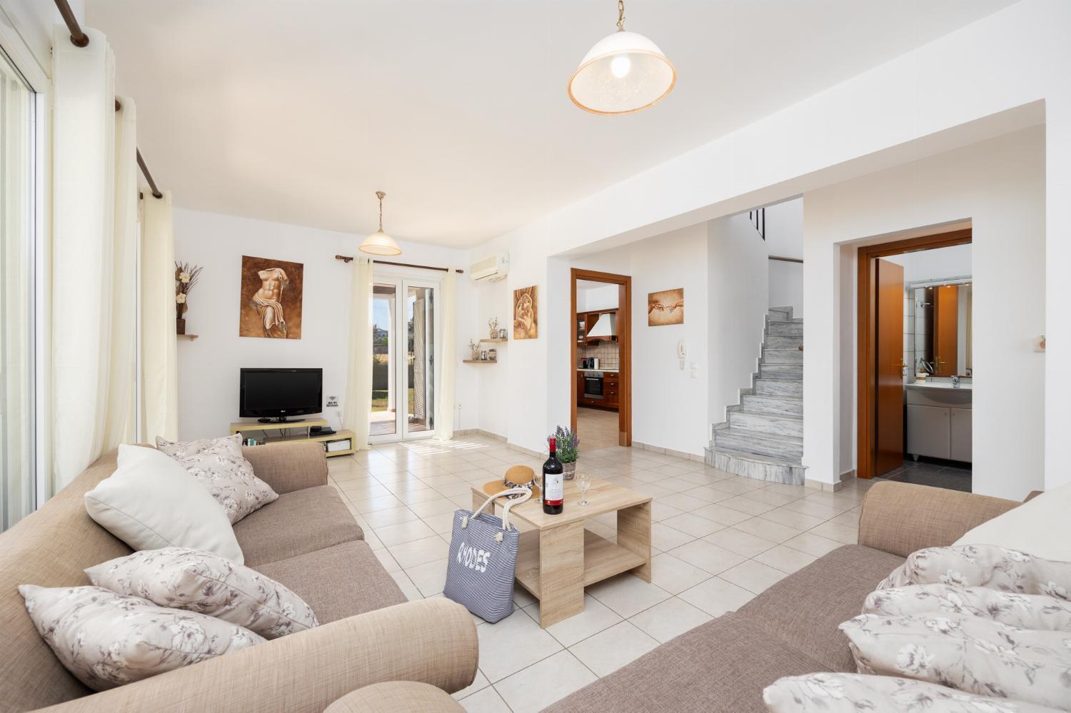 Three-Bedroom Villa photo 1