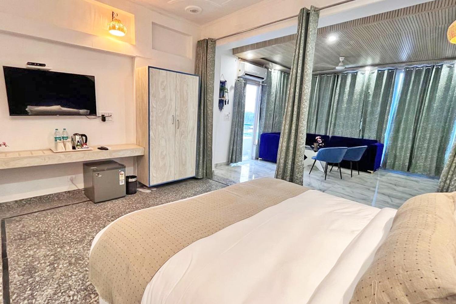 Superior Double Room photo 2