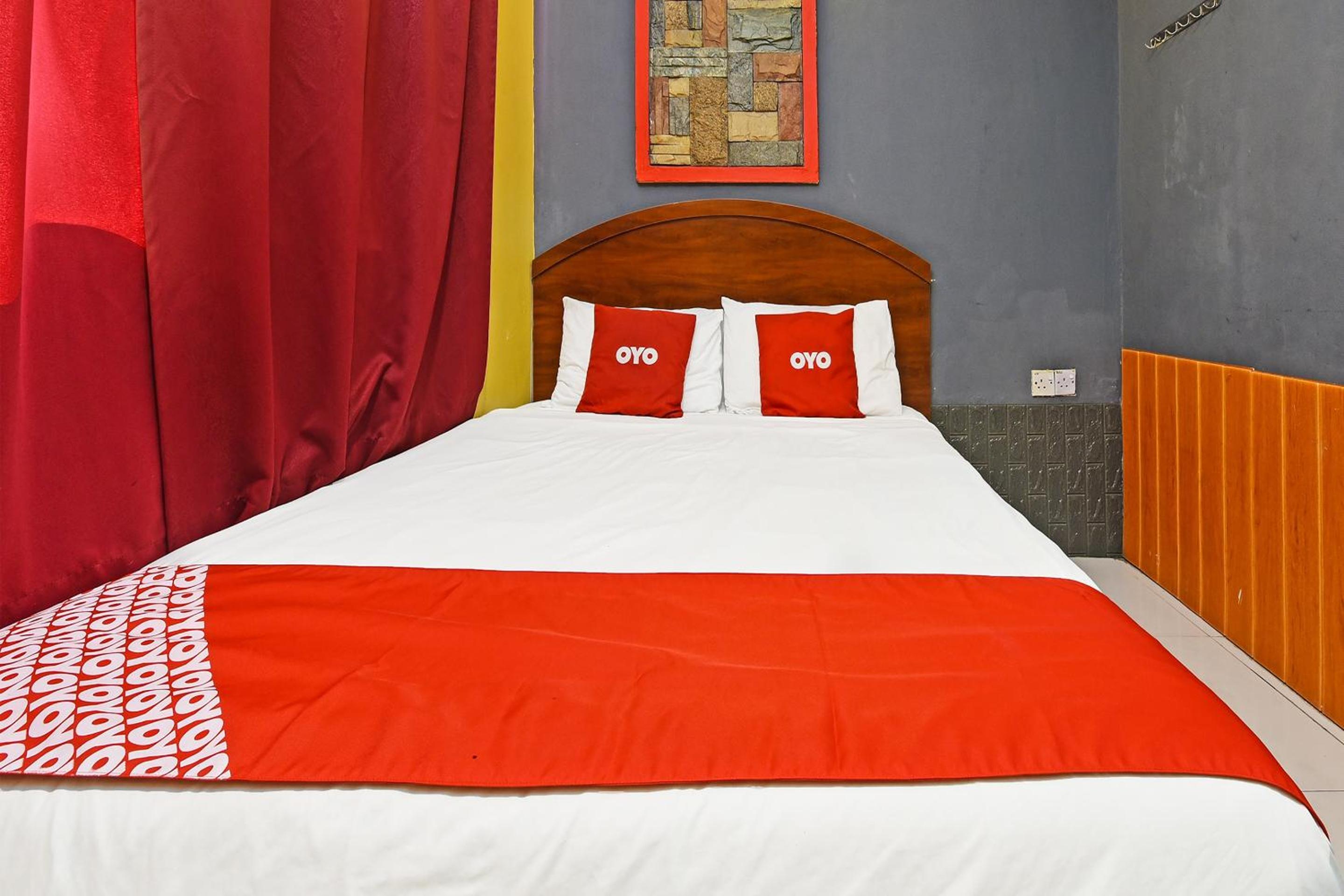 Deluxe Double Room - Photo 1