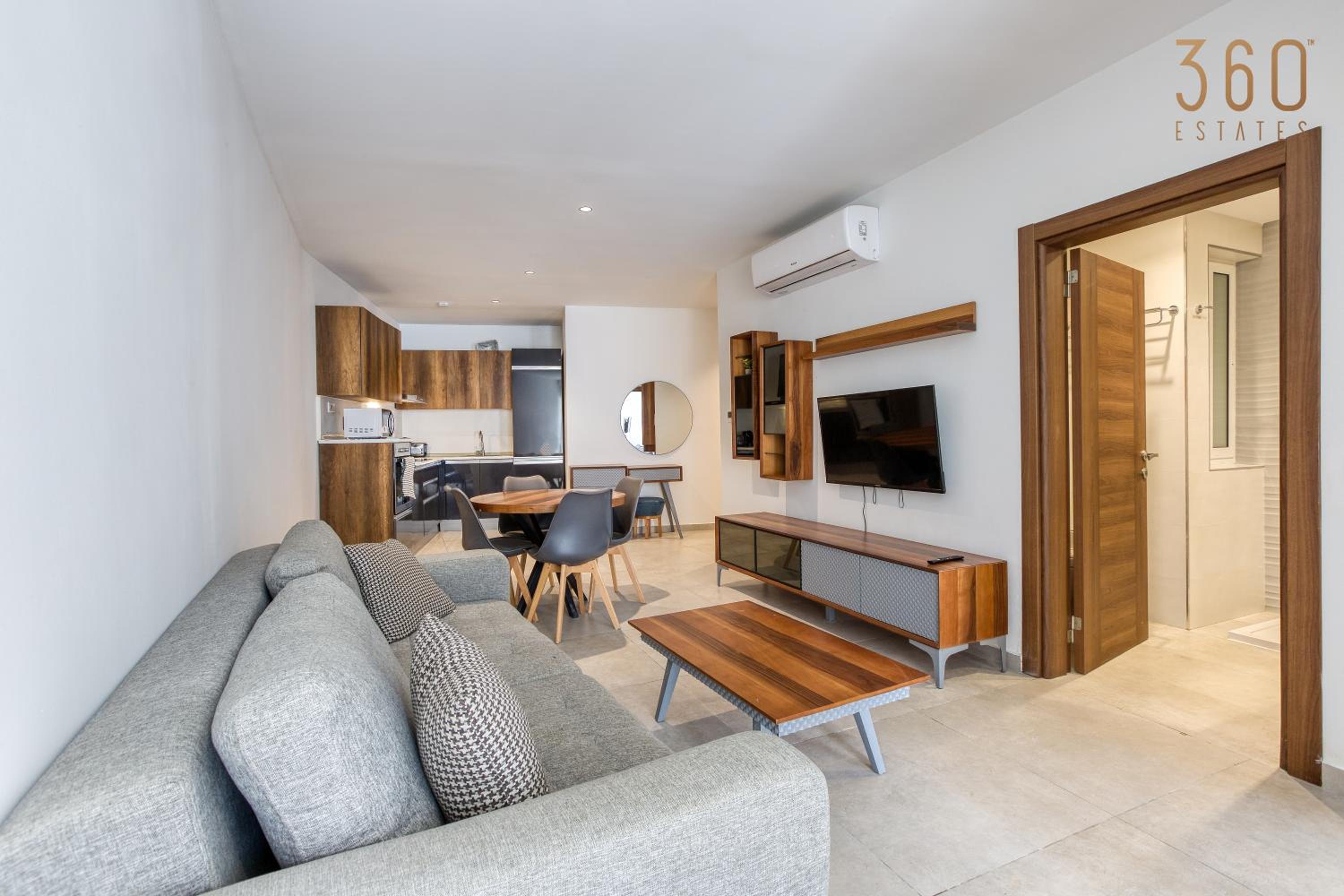Apartment with Terrace photo 1