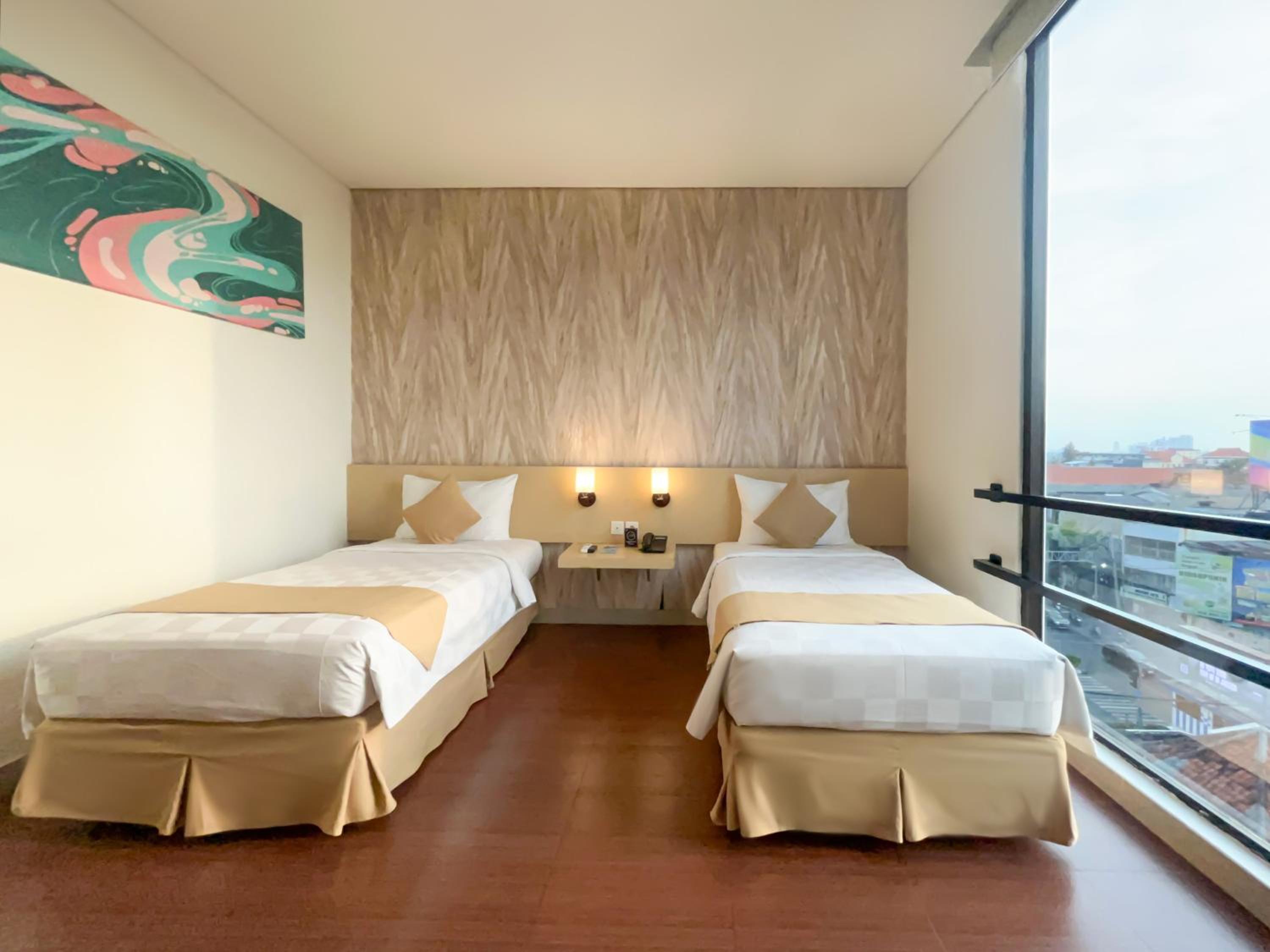 Deluxe Twin Room photo 2