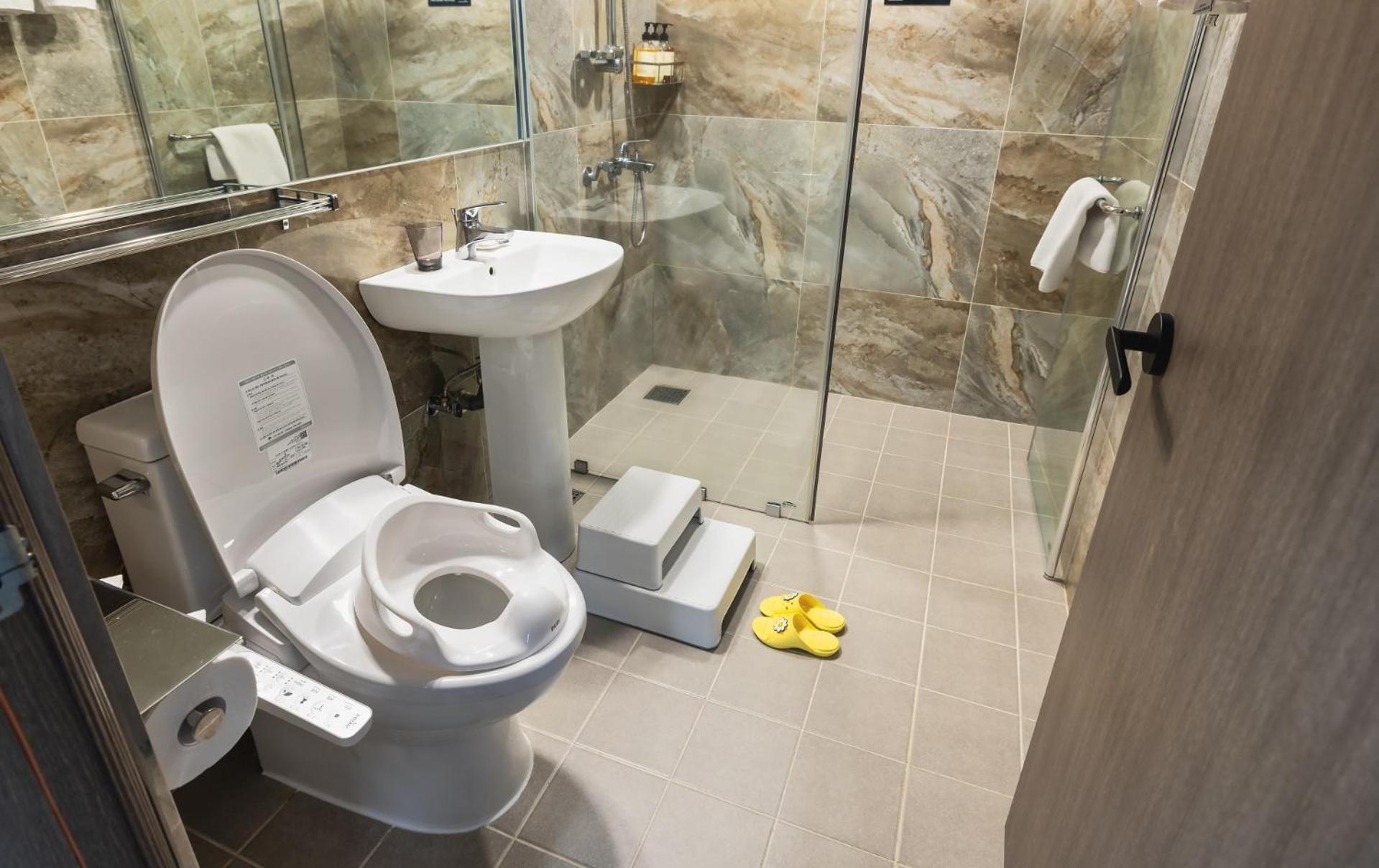 Royal Suite Kids Bern 32PY - Garden View - Photo 4