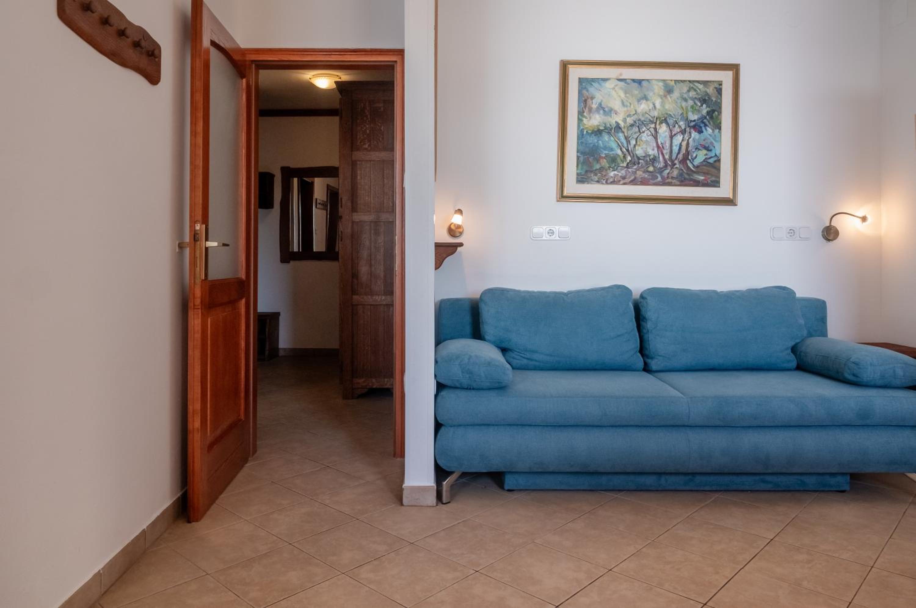 Apartment 4 first floor
