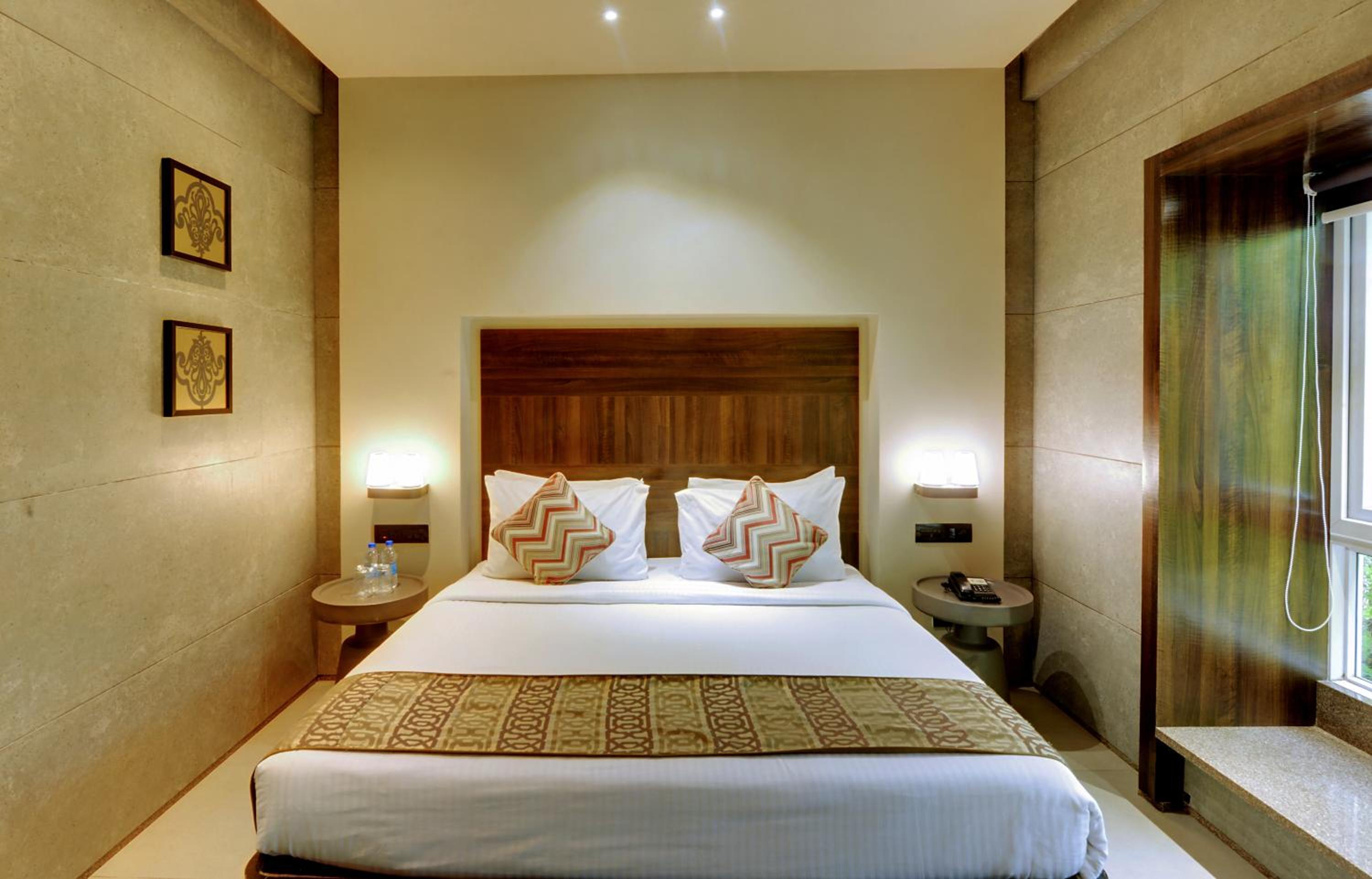 Deluxe Double Room - Photo 7