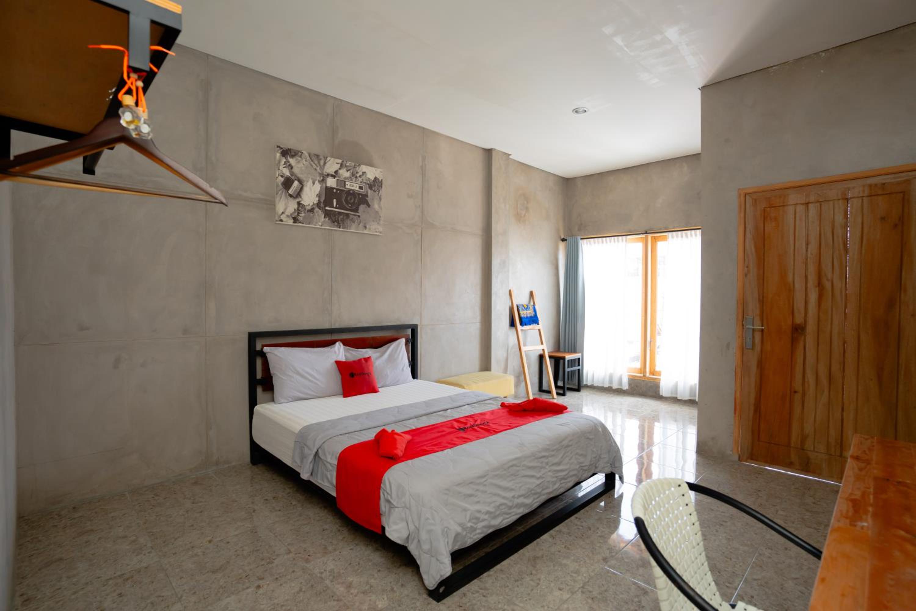 Double Room - Photo 5