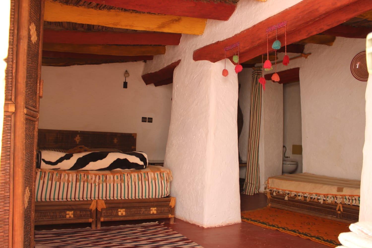 Quadruple Room with Private Bathroom photo 3