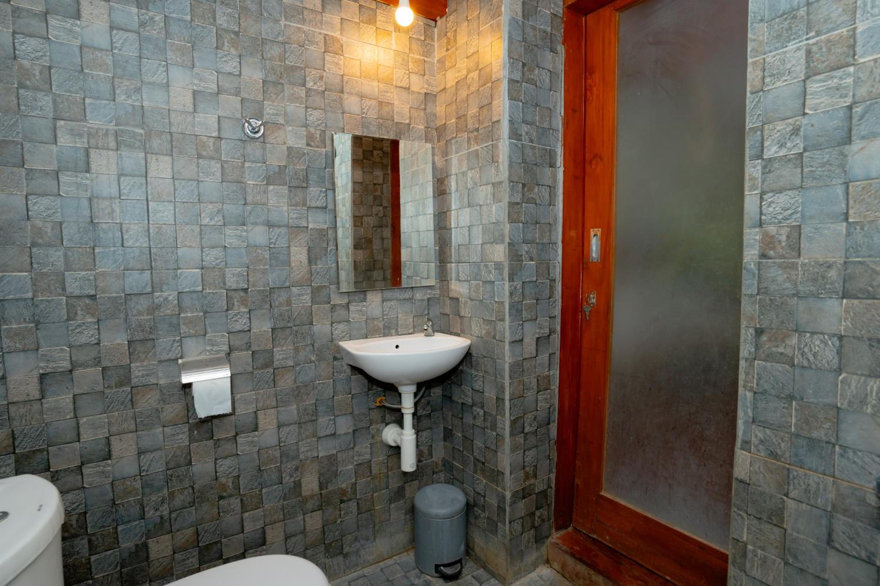 Family Double Room - Photo 7