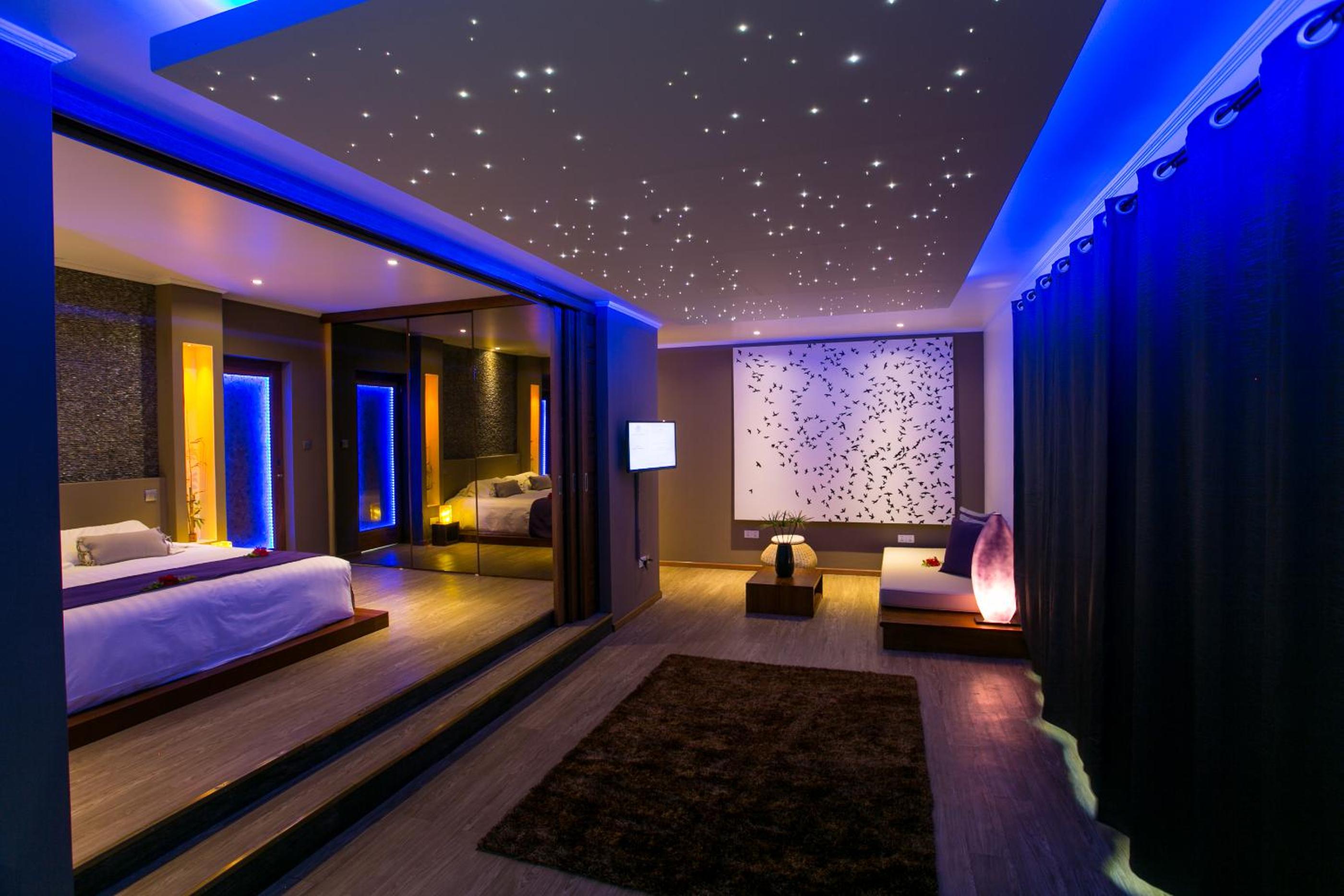 Garden Suite Residence - Photo 6
