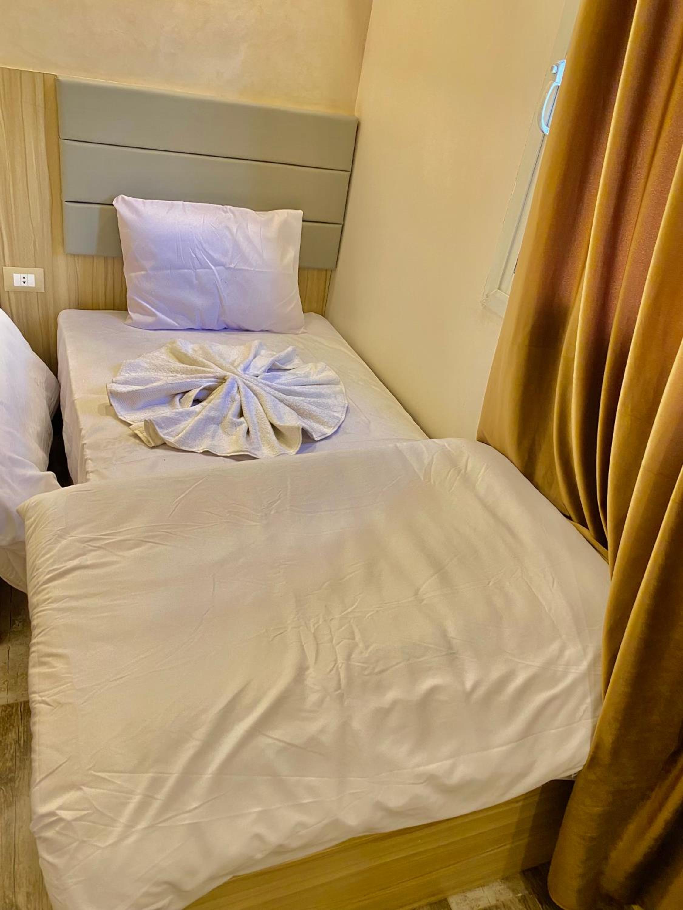 Deluxe Single Room with Balcony