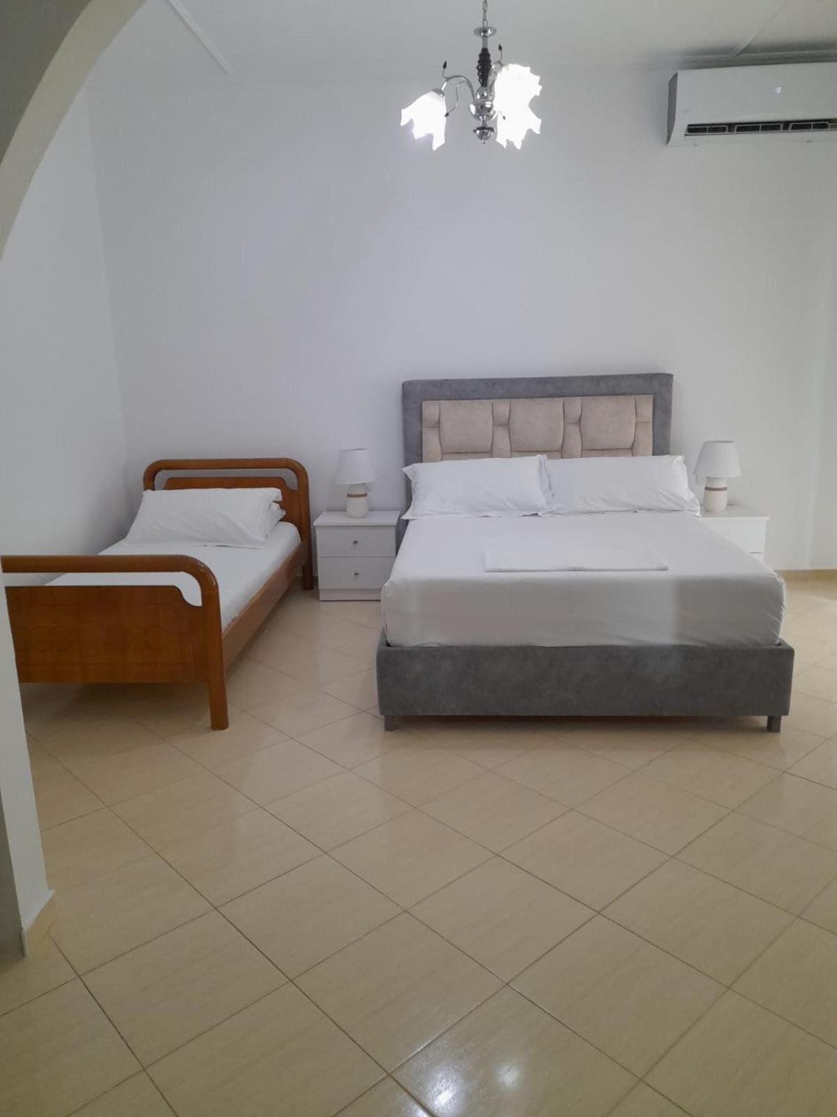 King Studio with Sofa Bed
