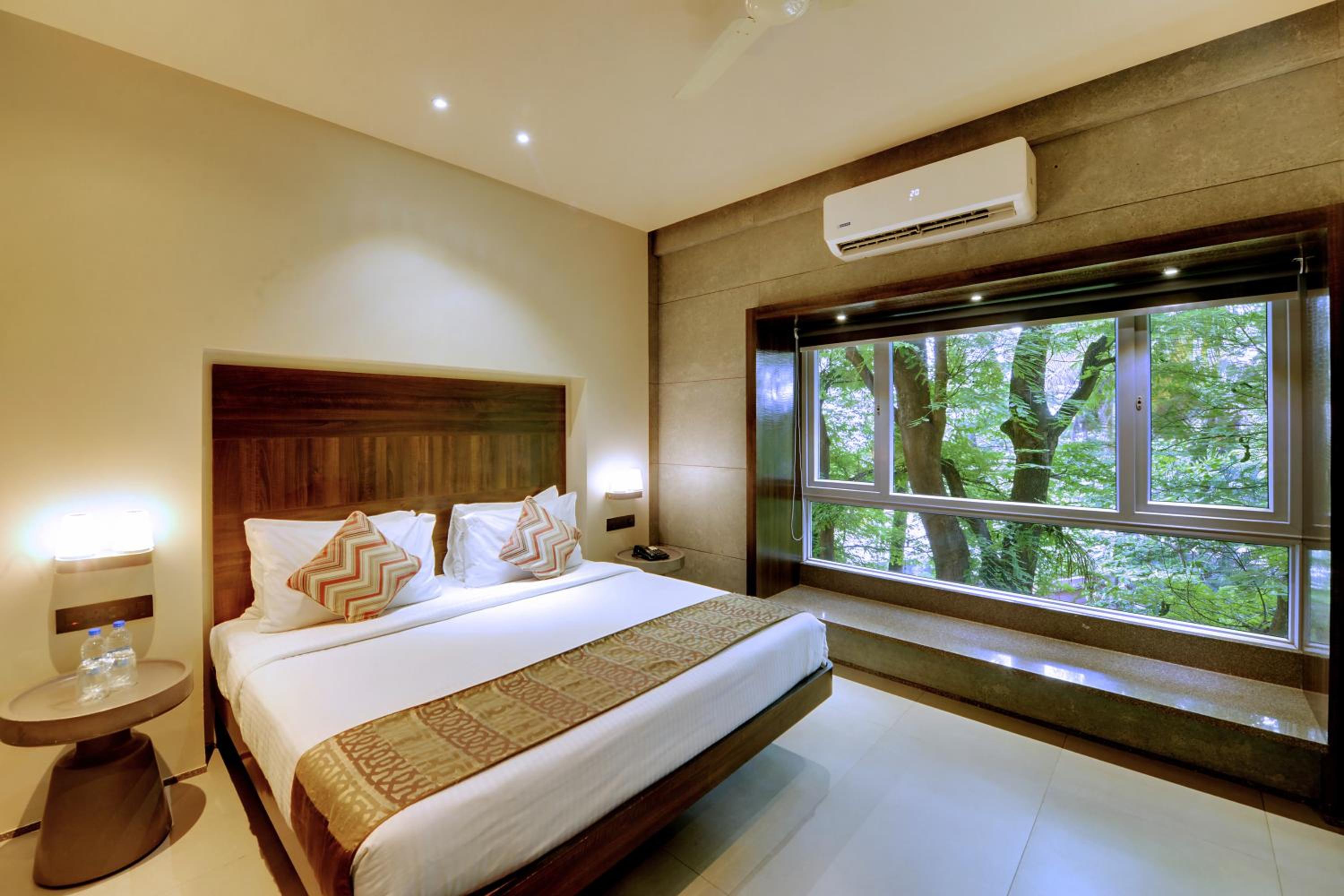 Deluxe Double Room - Photo 5