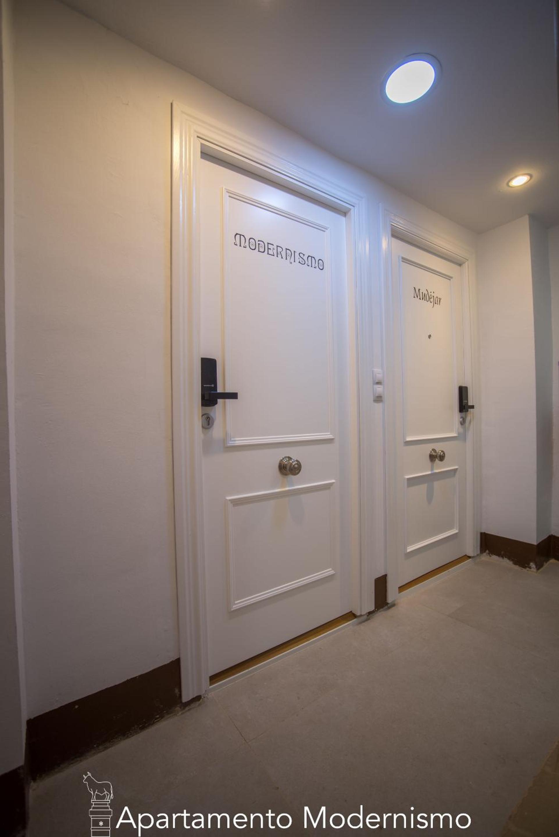 Two-Bedroom Standard Apartment - Photo 4