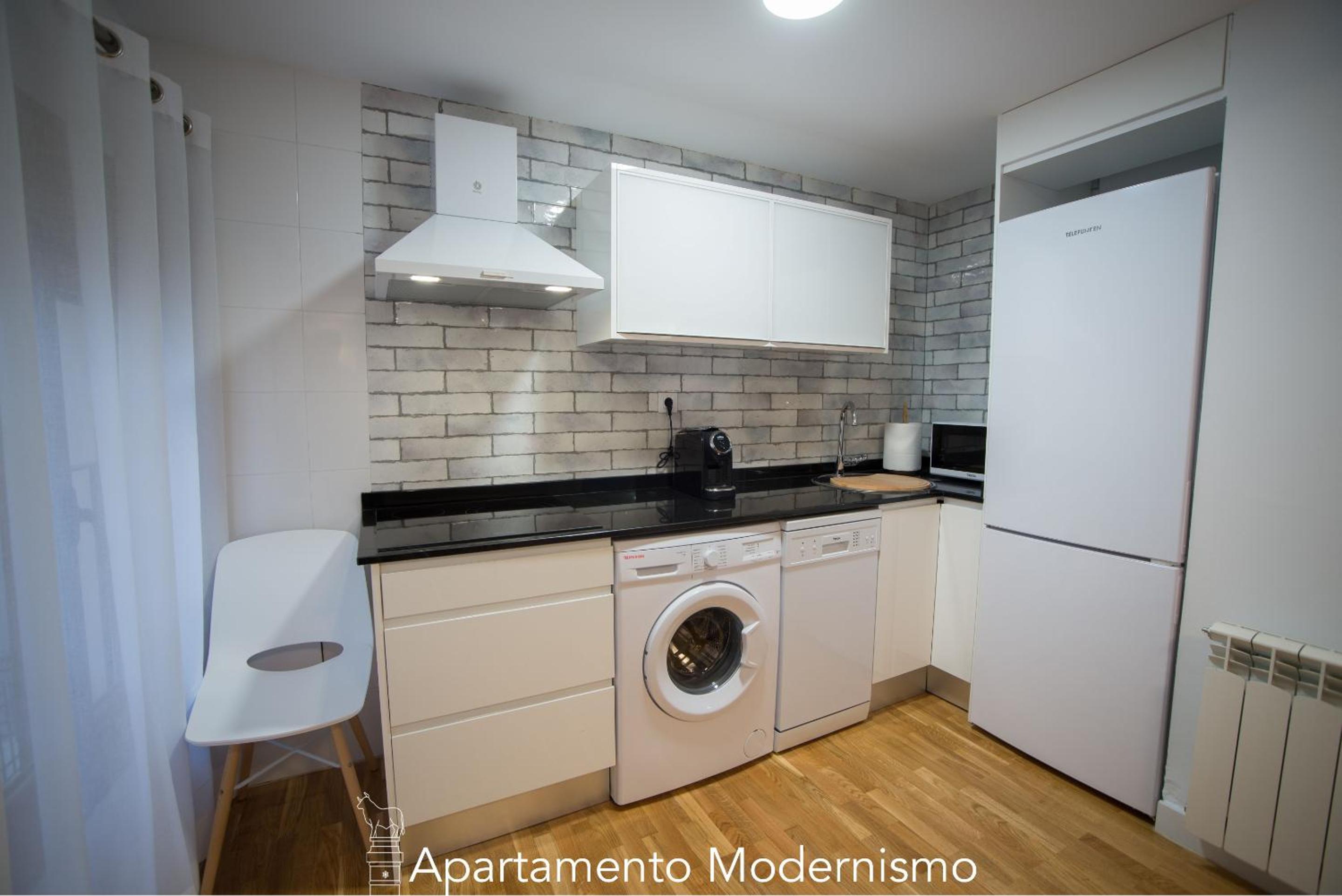 Two-Bedroom Standard Apartment - Photo 9