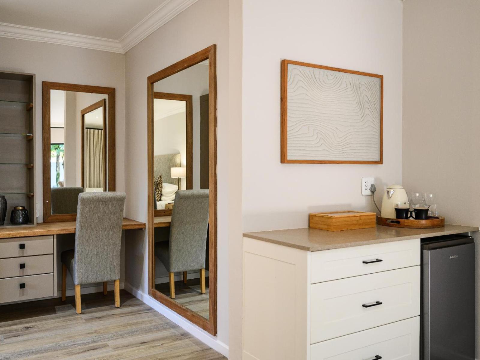 Premier Twin Room photo 3