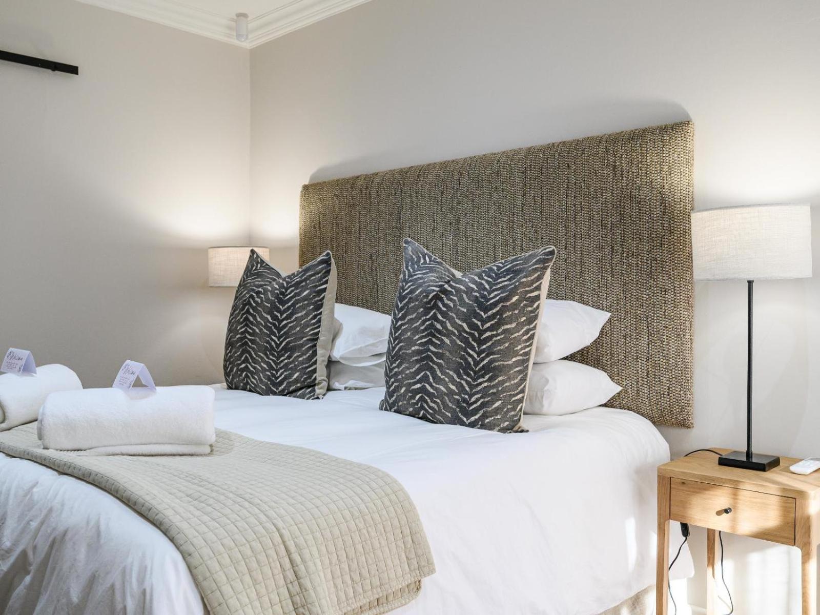 Luxury King Room photo 1