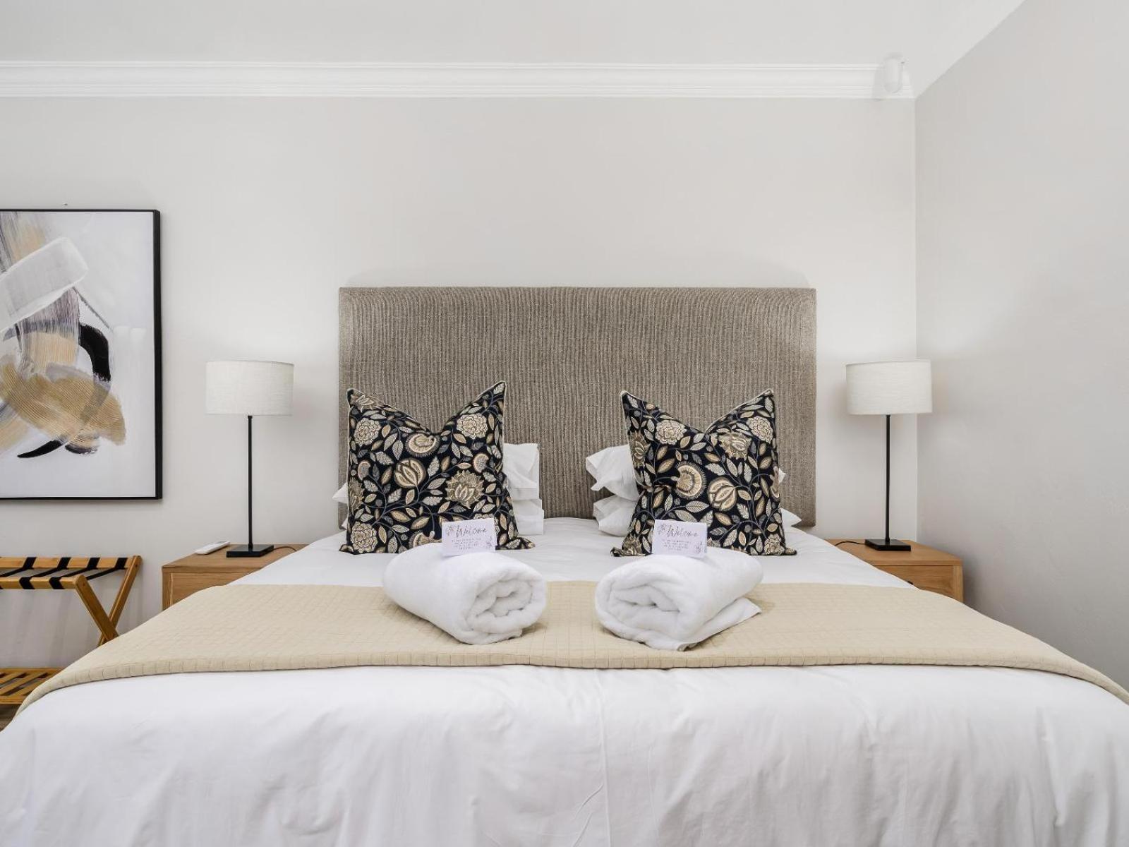 Deluxe King Room photo 1