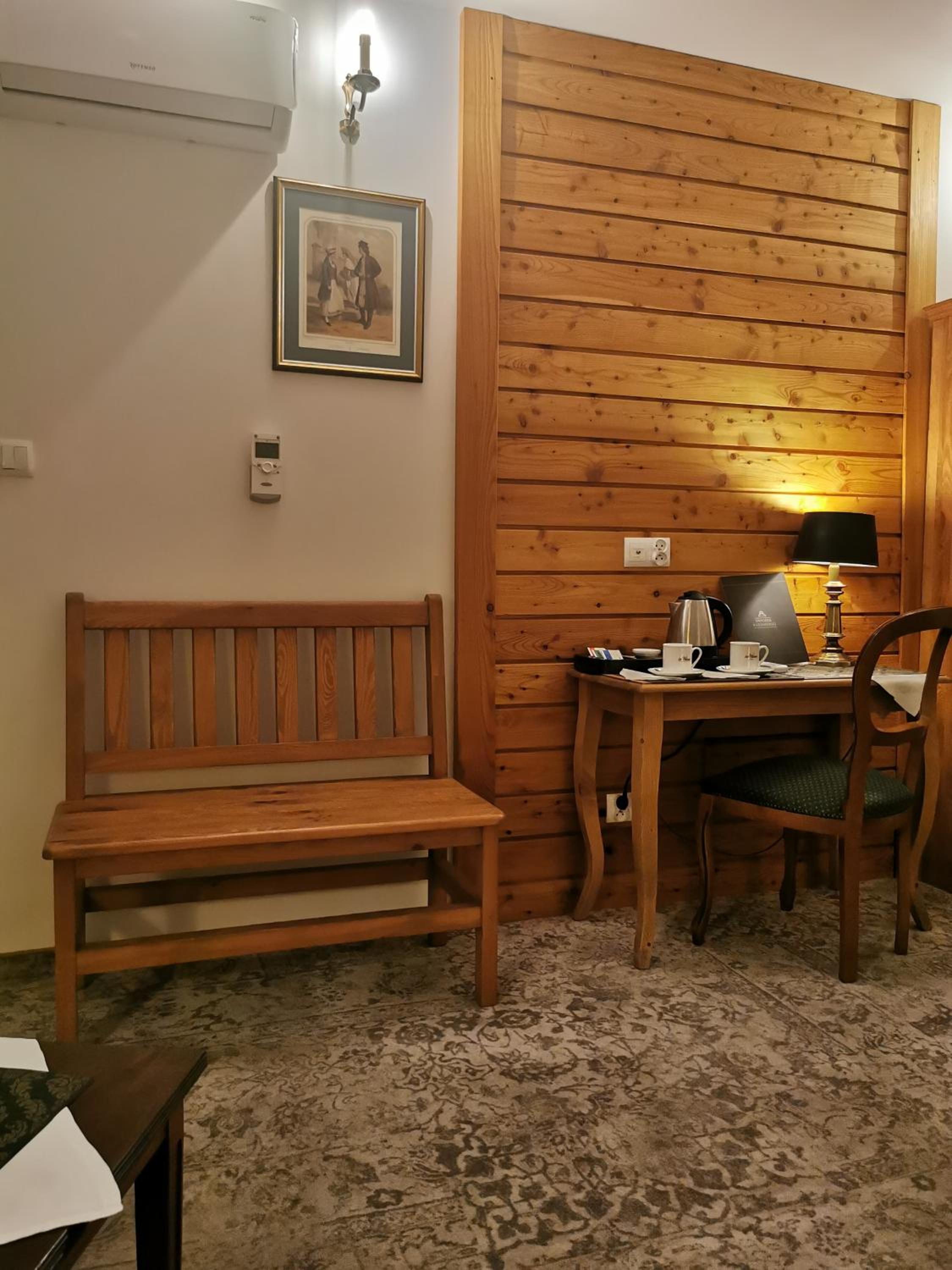 Apartment - Photo 4
