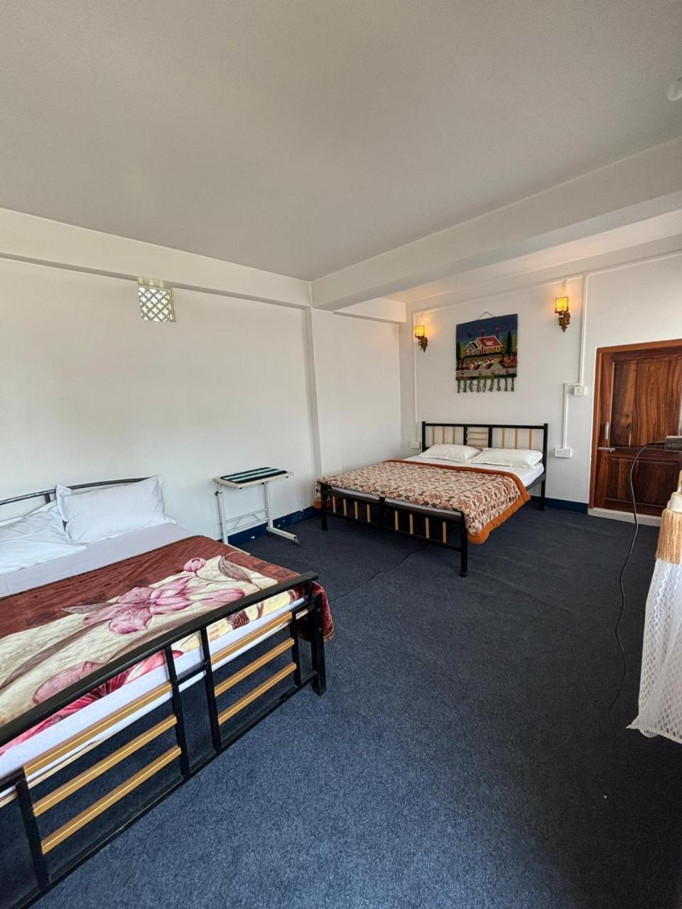 Double Or Twin Room With Mountain View photo 2