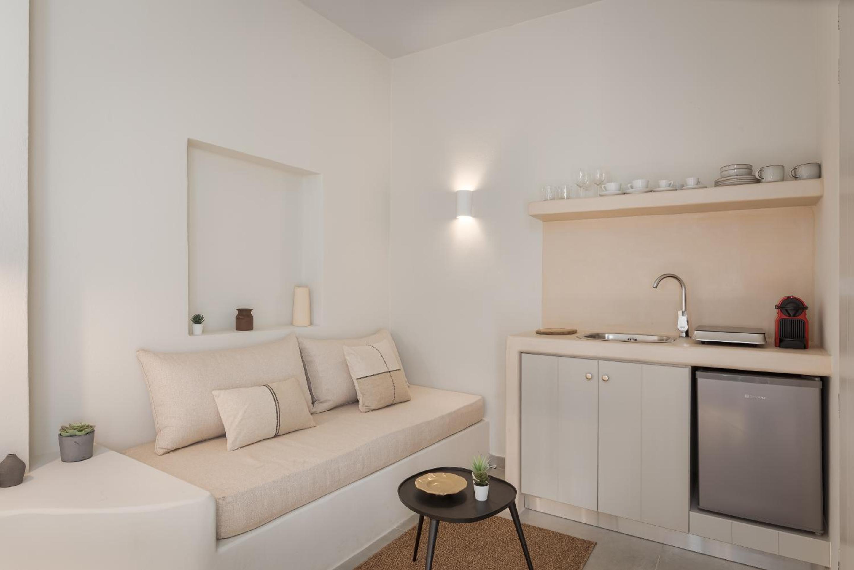 Comfort Triple Room with Shower photo 3