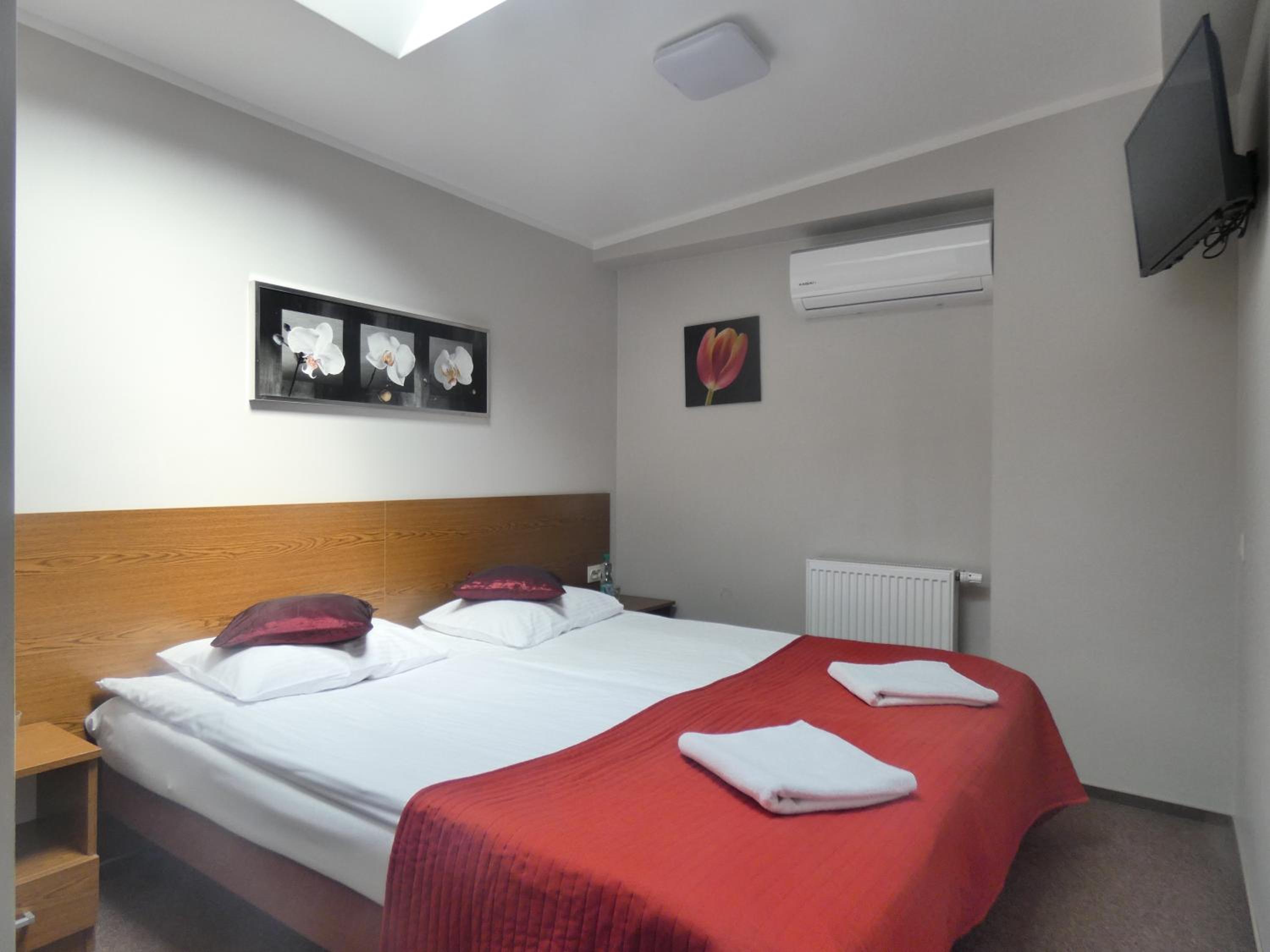 Economy Double Room - Photo 1