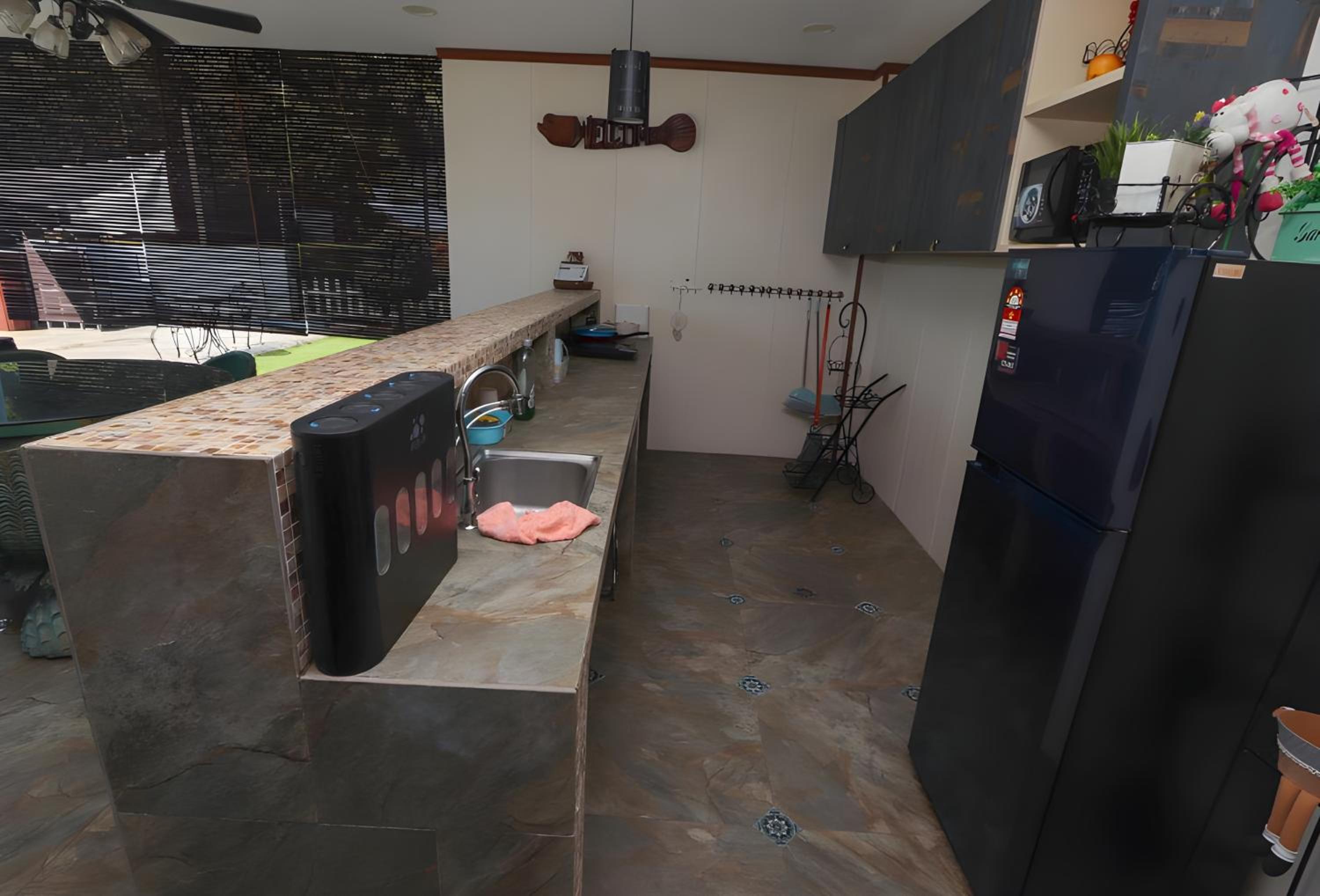 Villa photo 3