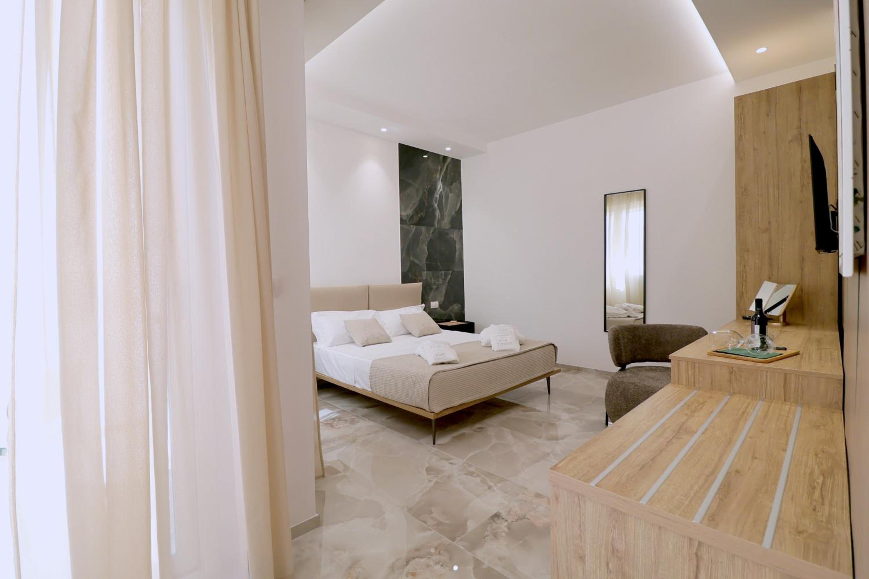 Double Room with Pool View photo 1