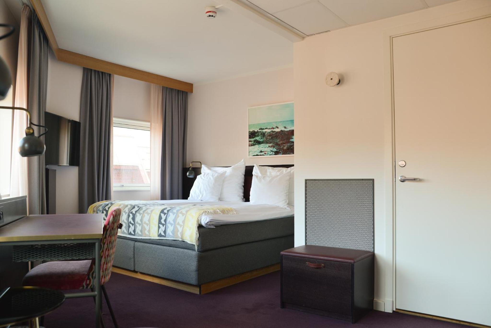 Standard Double Room - Photo 3