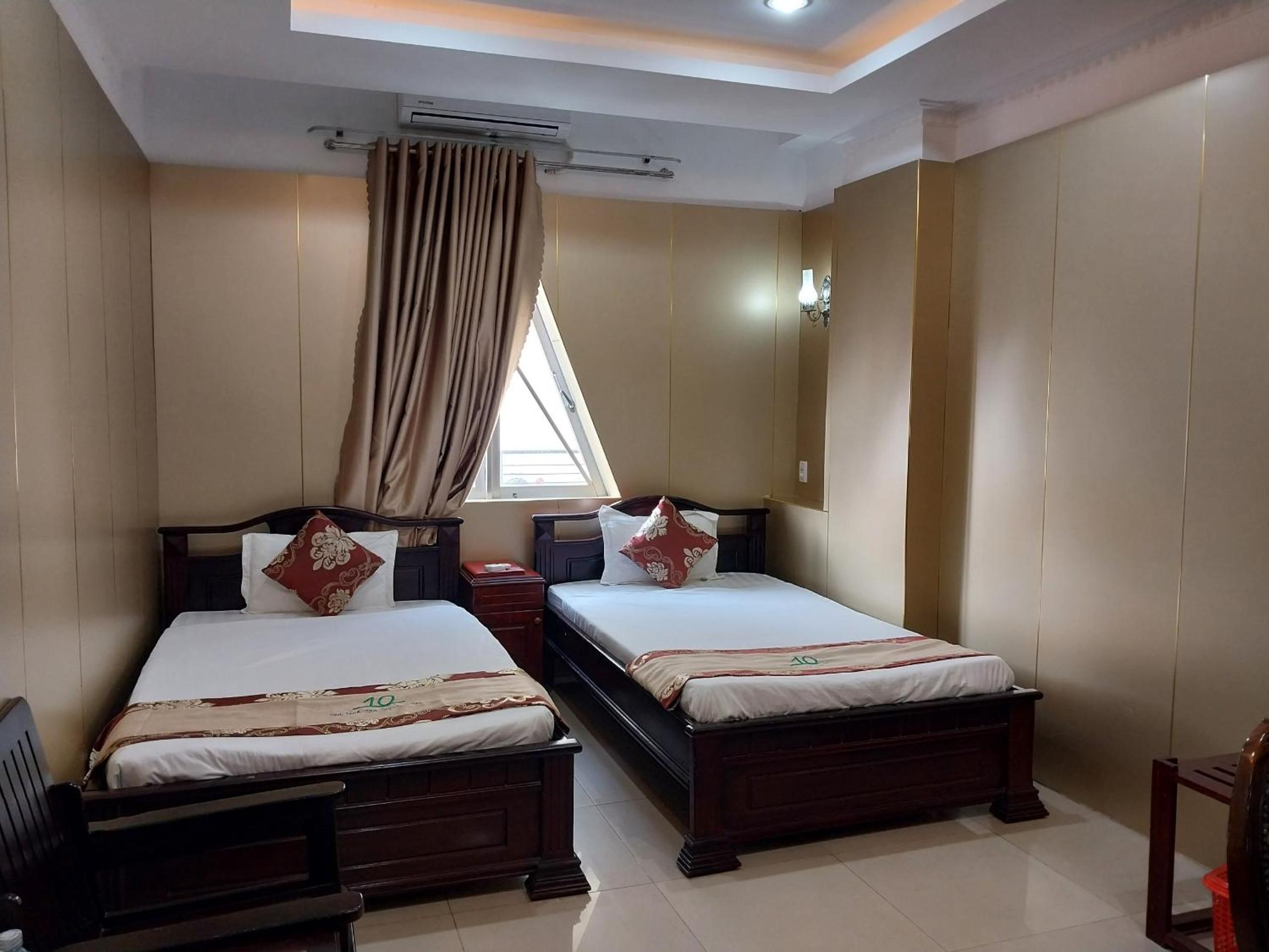 Standard Twin Room photo 2