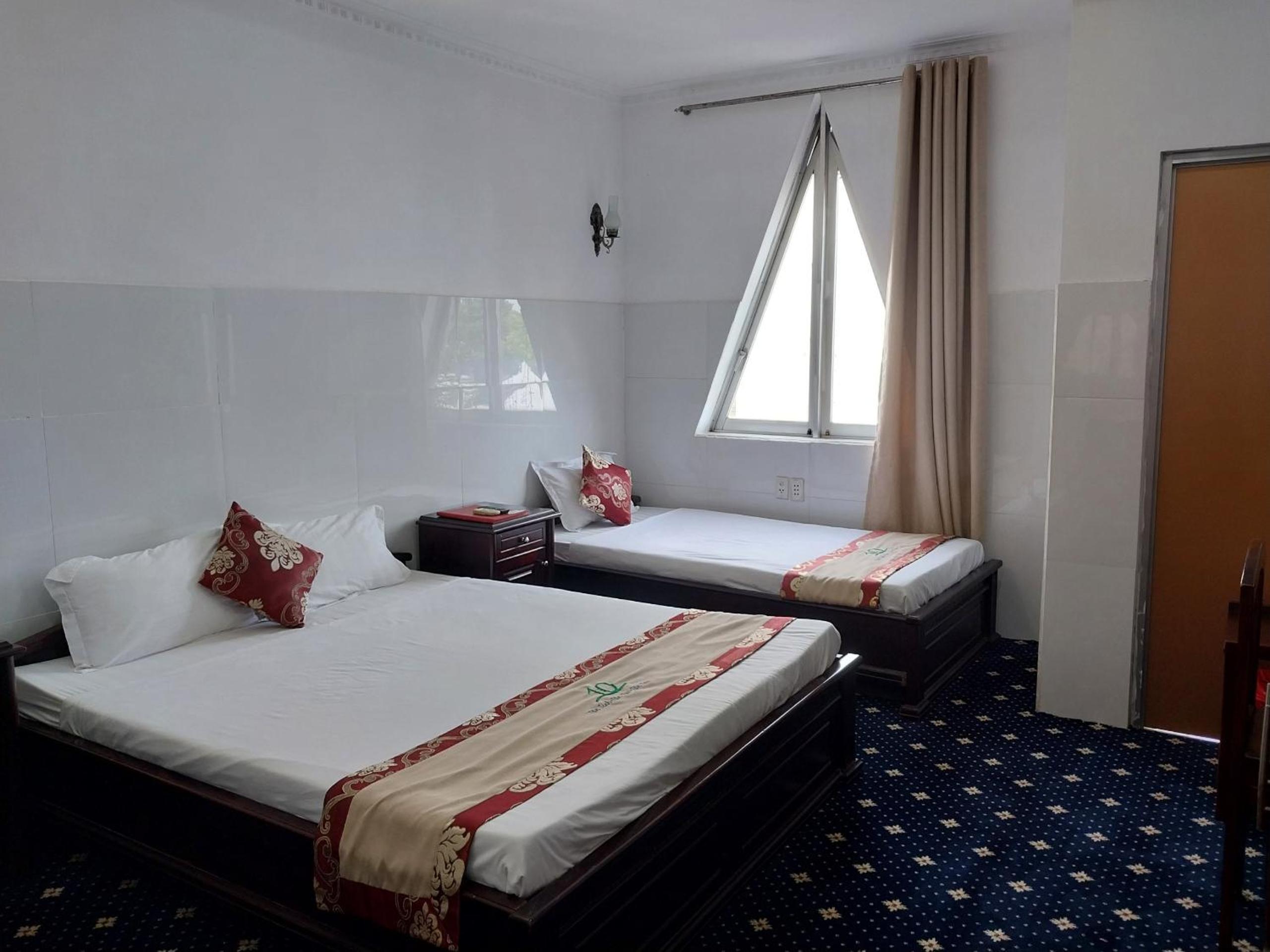 Triple Room with Balcony photo 3