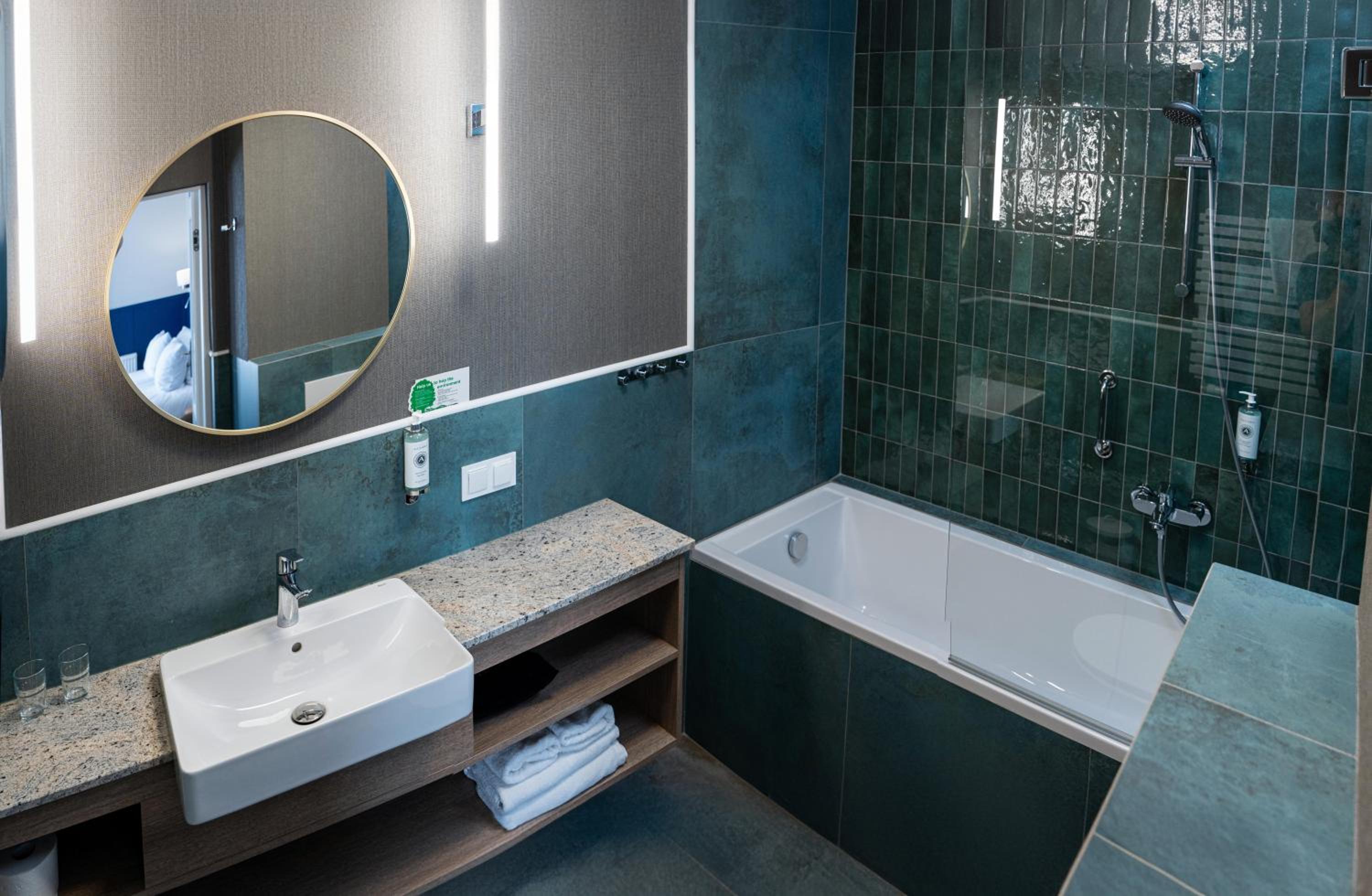 Apartment (Adults Only) - Photo 2
